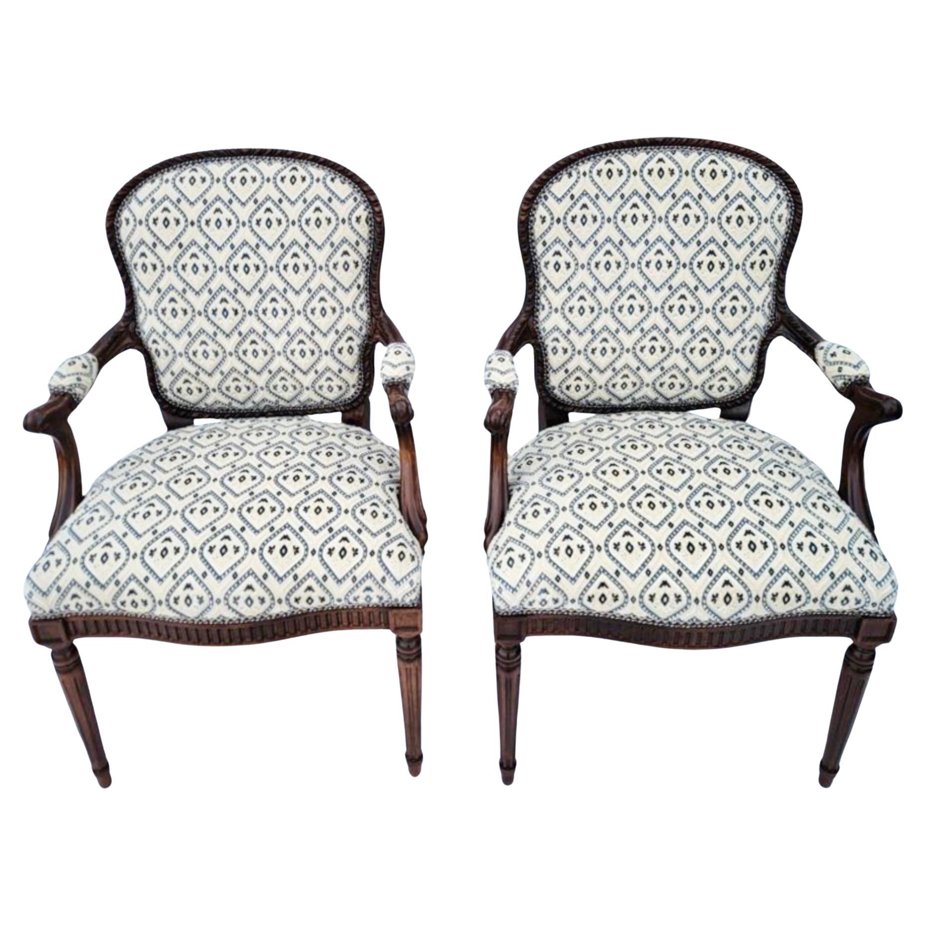 Pair of Antique Louis XV Style Carved Fauteuil Arm Chairs For Sale