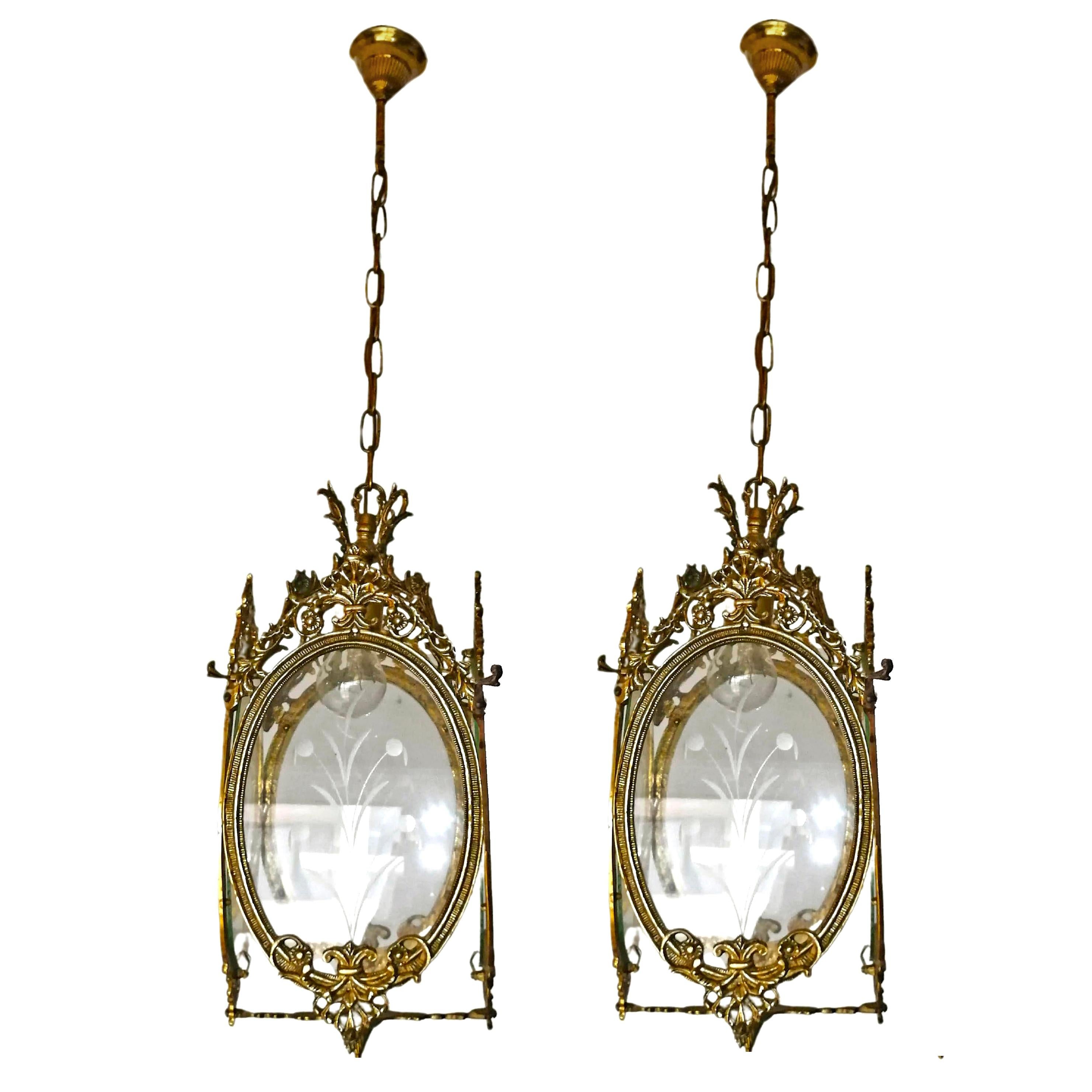 Pair of Antique Louis XVI French Lanterns Chandeliers in Gilt Bronze & Cut Glass For Sale 1