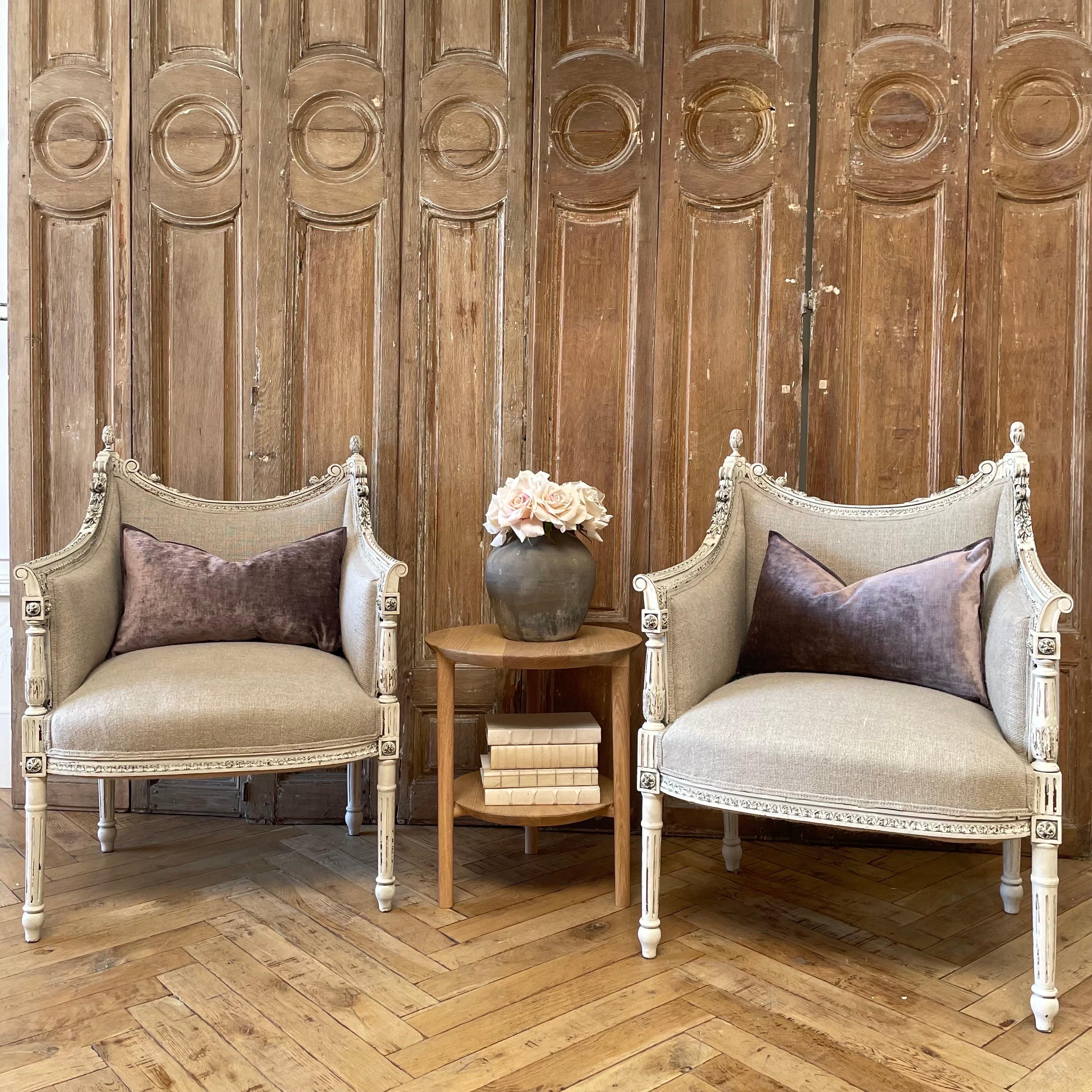 Beautiful carved and painted Louis XVI style chairs upholstered in 100% pure Irish linen in a natural flax color.
Paint is oyster white, with subtle distressed edges, and finished with an antique glazed patina.
Size: 26” w x 23”d x 36”h
SH 18” , SD