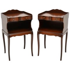 Pair of Antique Mahogany Bedside Cabinets / Side Tables