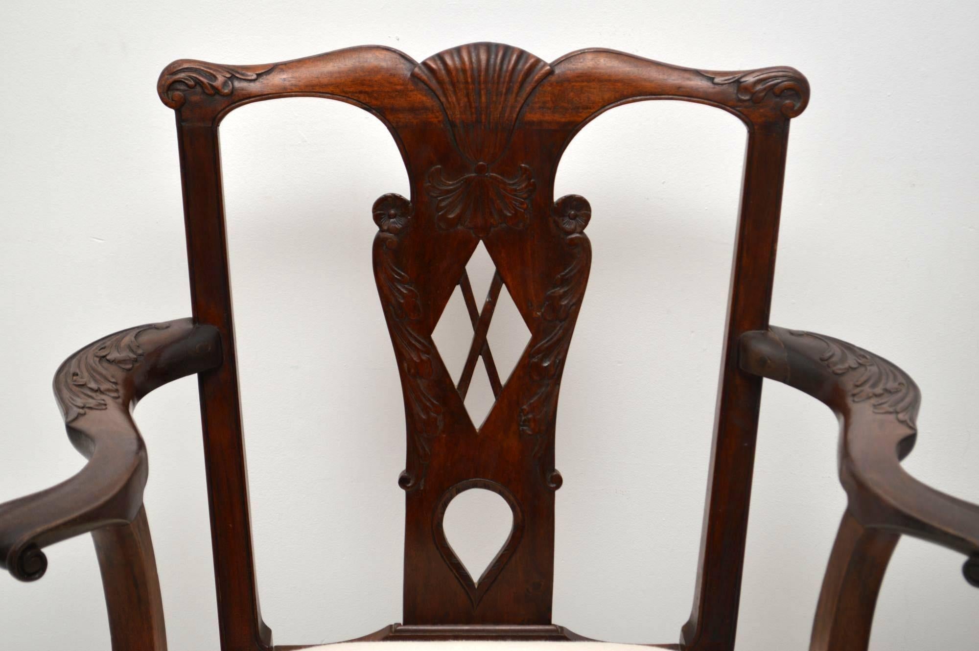 English Pair of Antique Mahogany Chippendale Carver Armchairs