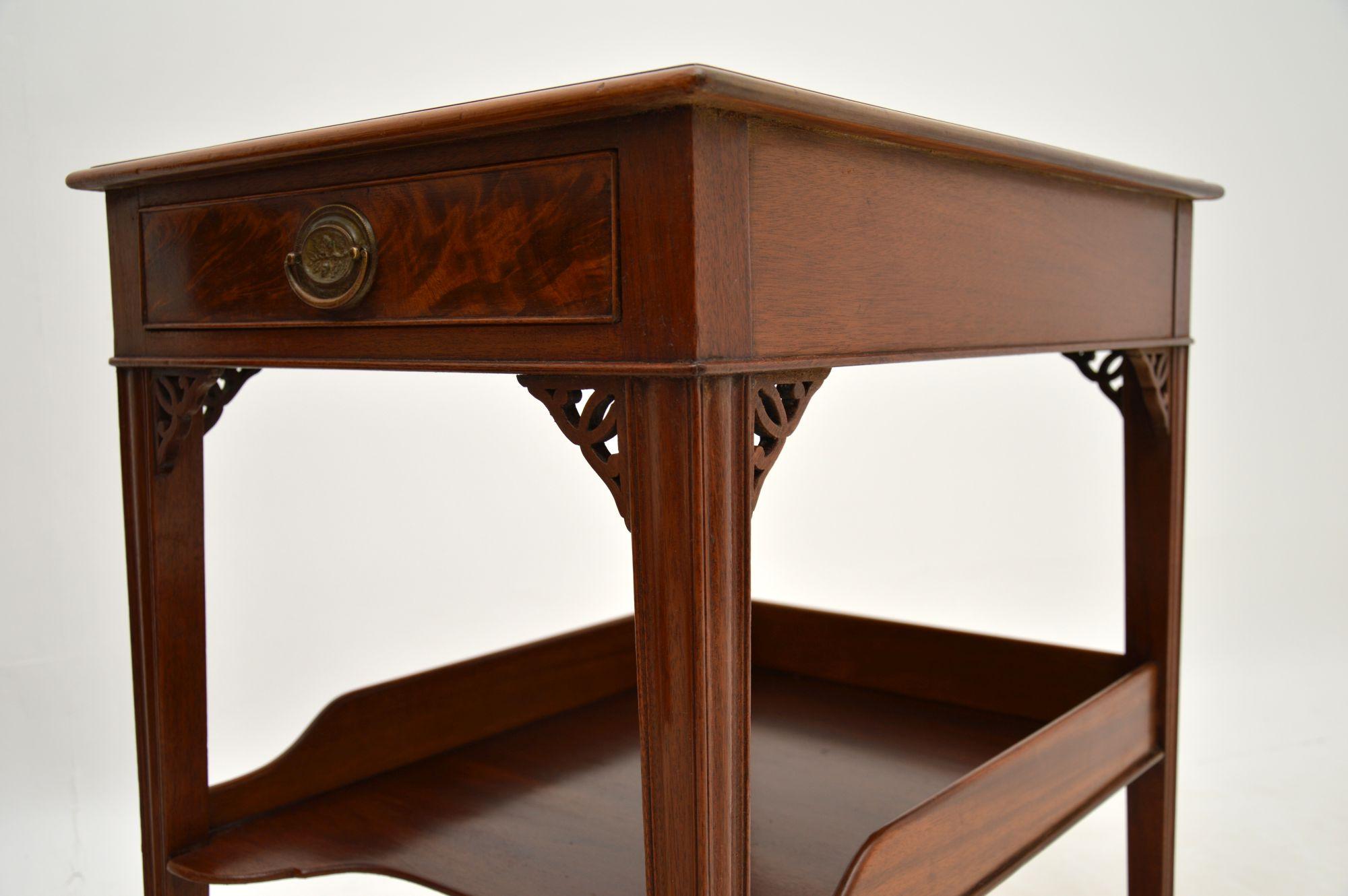 Pair of Antique Mahogany Side / Bedside Tables 5