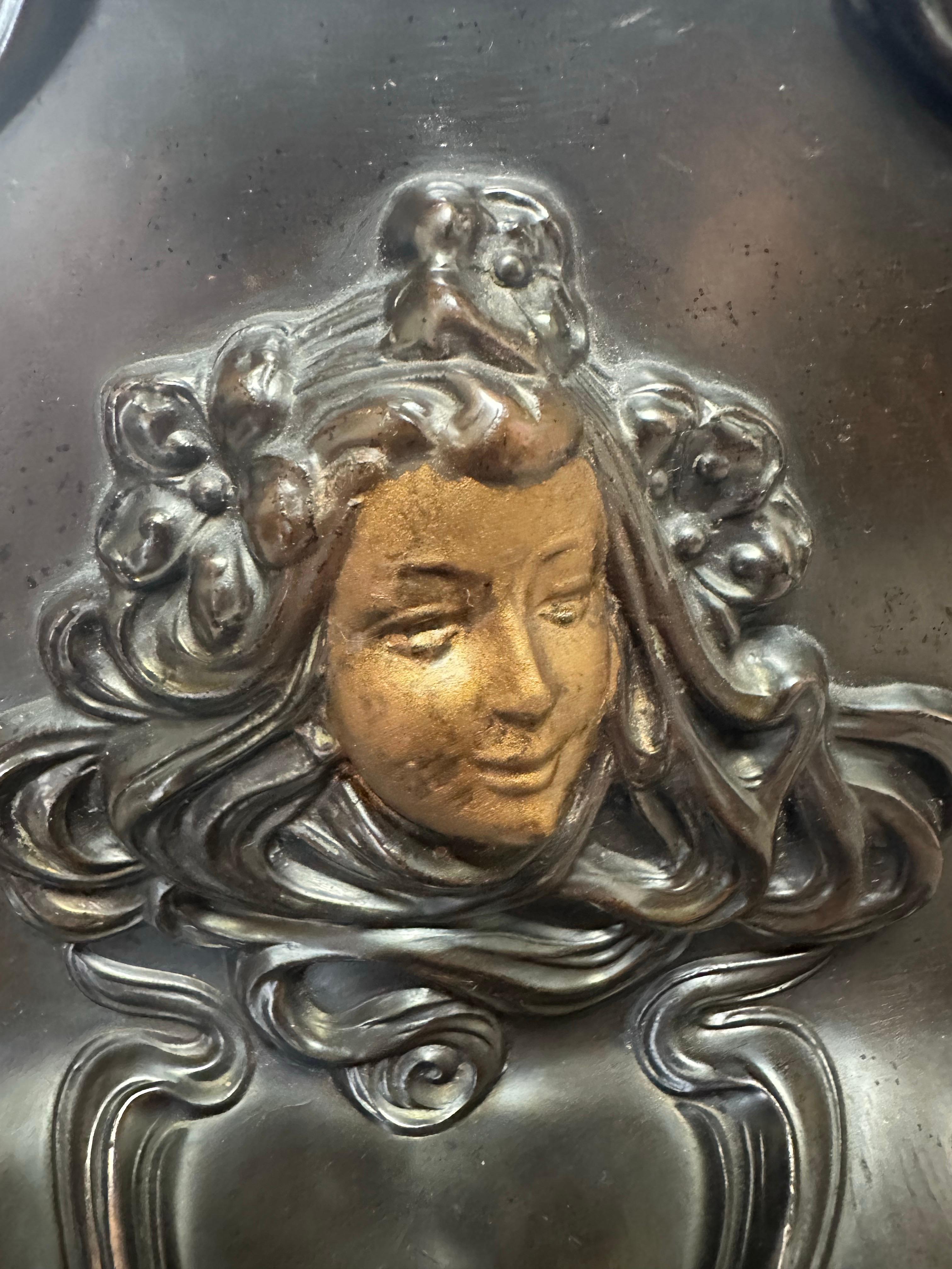 Coppia di fermalibri antichi in stile Art Nouveau 