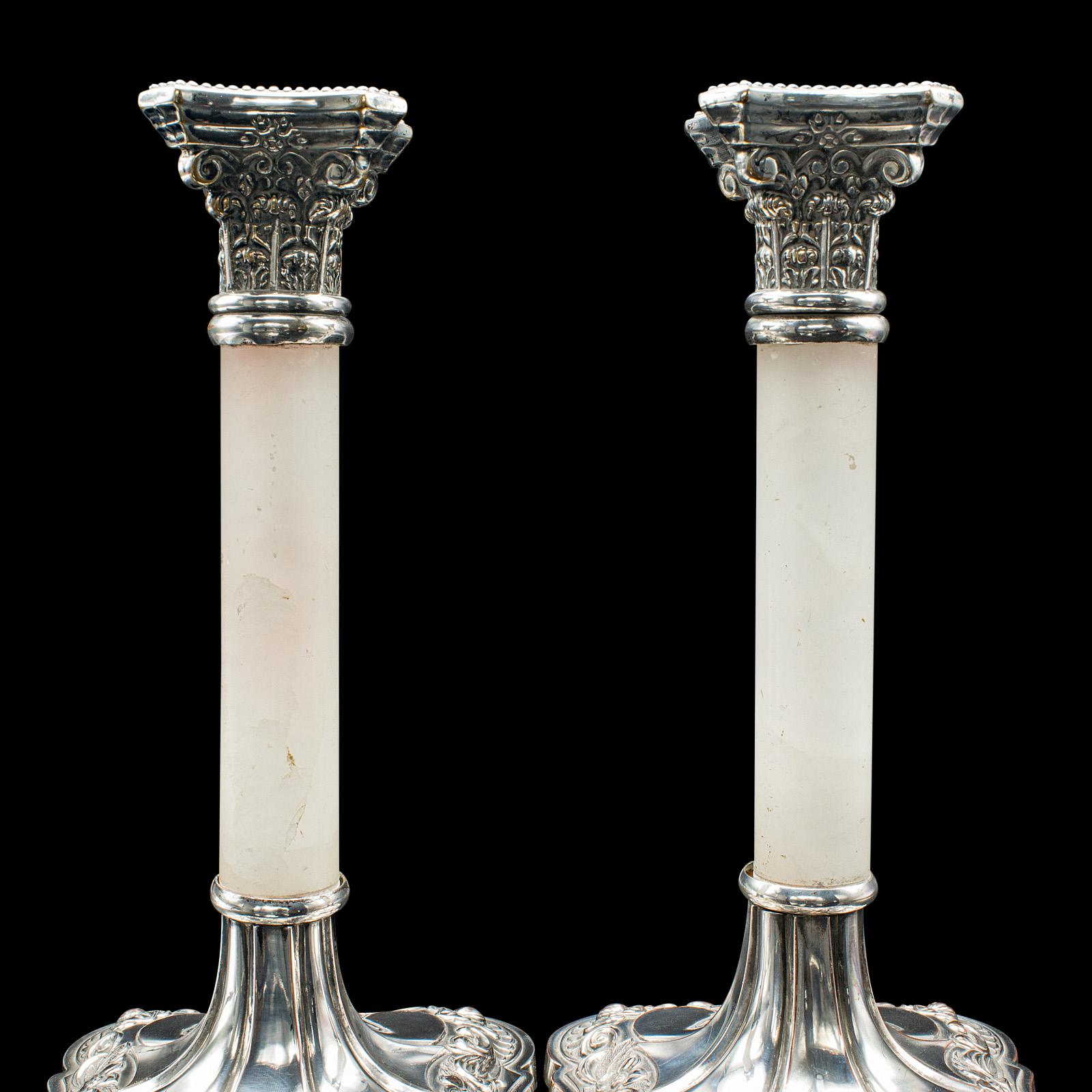 Pareja De Candeleros Antiguos De Repisa, Ingleses, Plateados, Victorianos, 1900 en venta 3