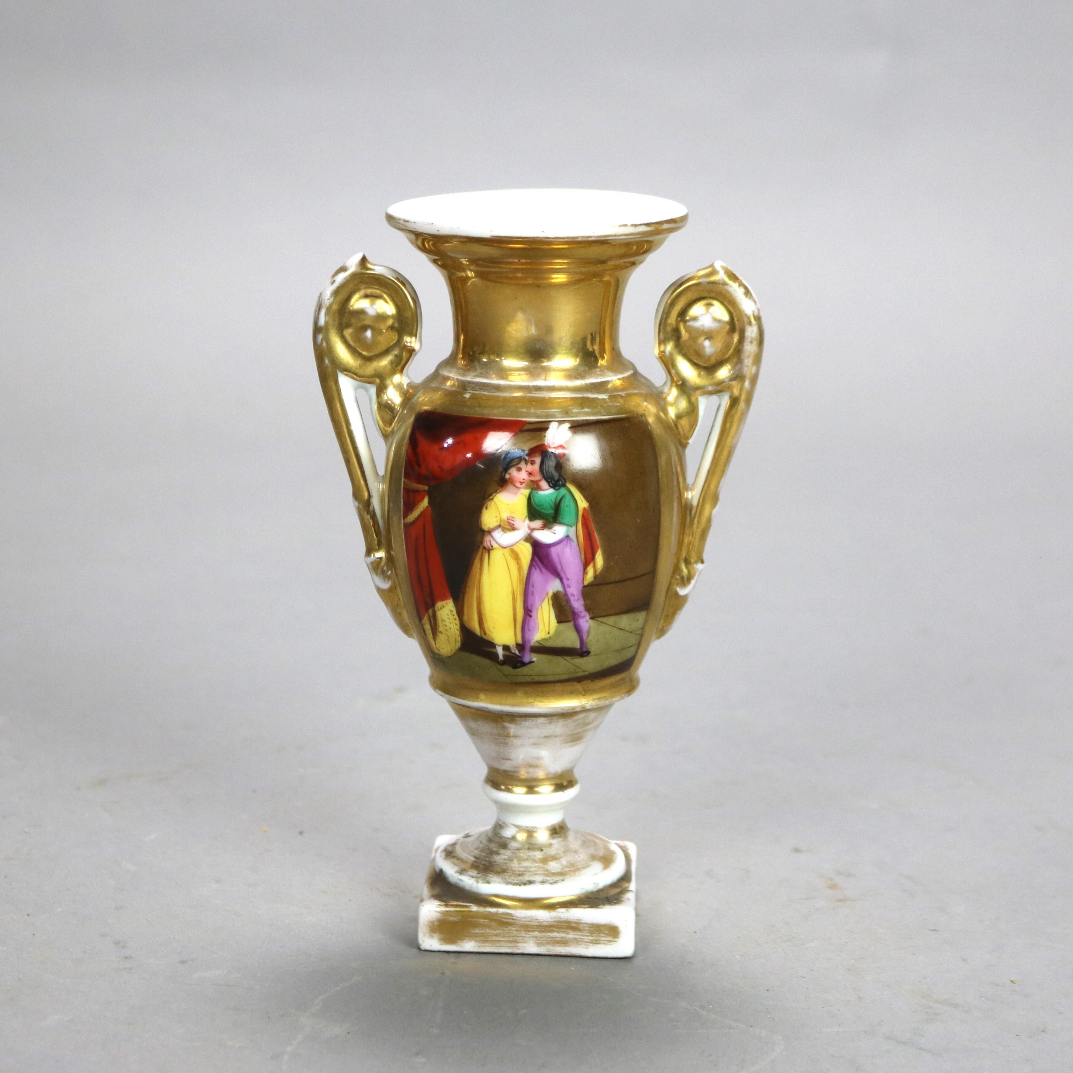 Paire de vases anciens en porcelaine de l'école de Meissen avec des personnages et des scènes de paysage en vente 1