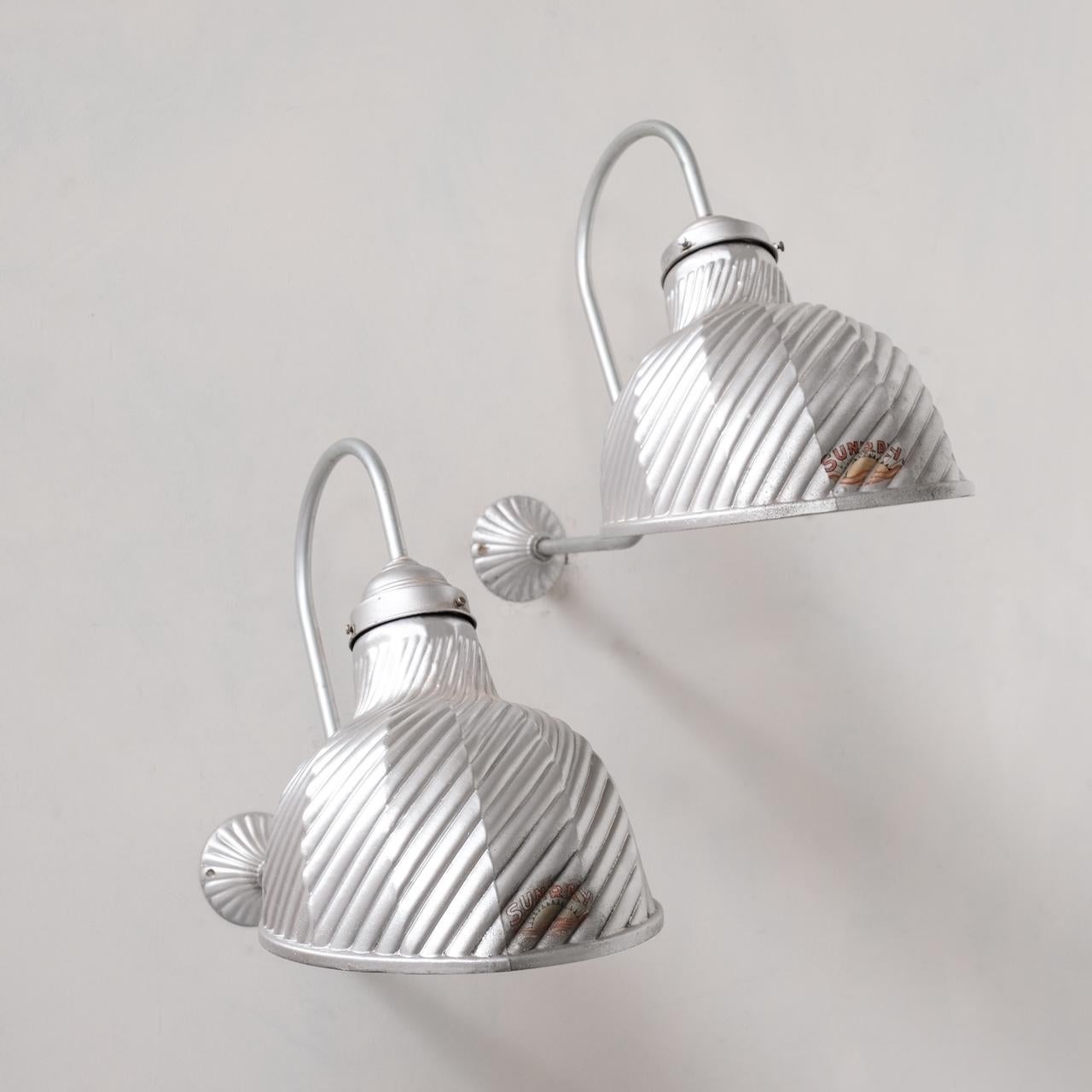 Pair of Antique Mercury Glass Silver Wall Lights For Sale 3