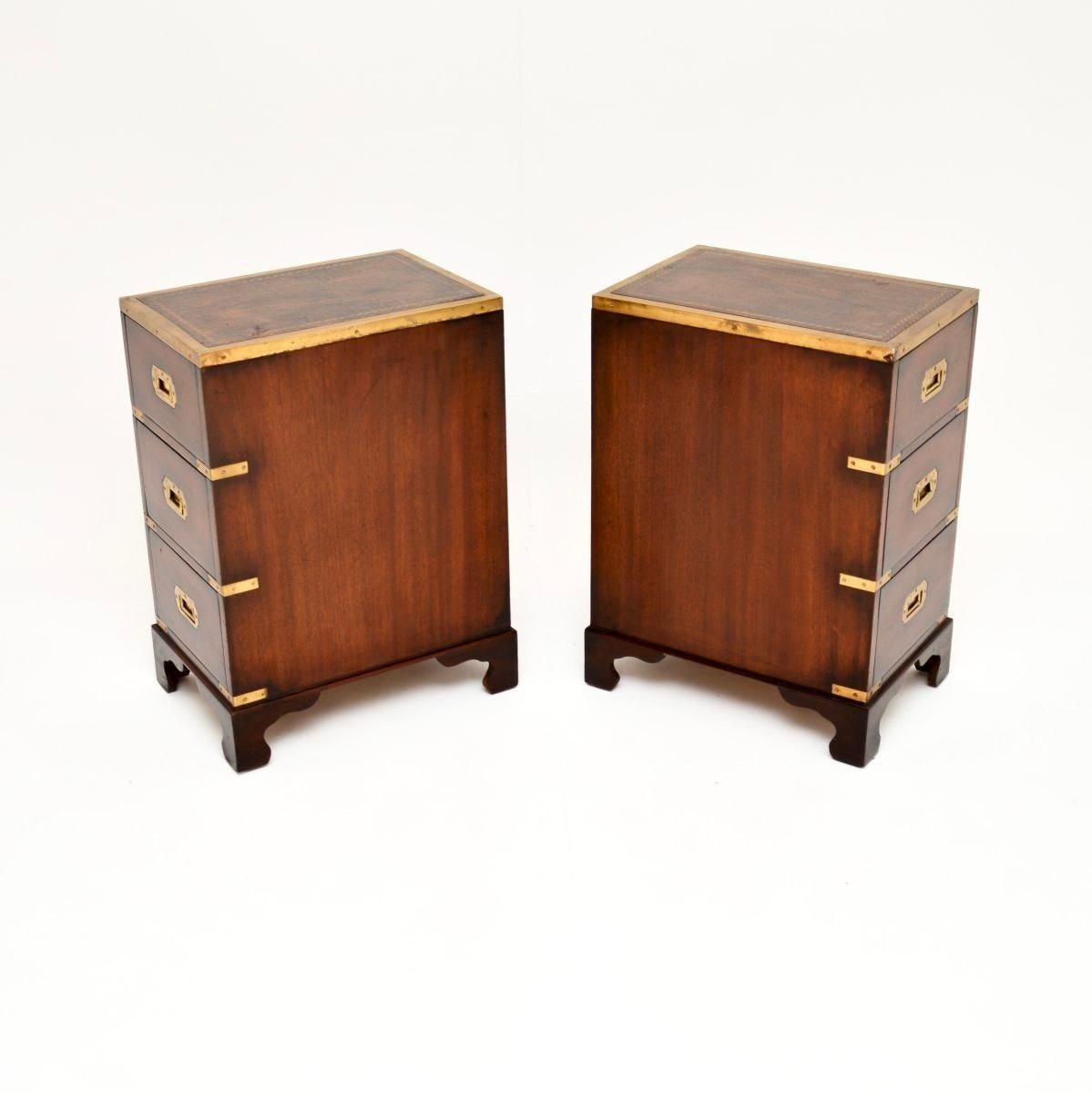 Pair of Antique Military Campaign Style Bedside Chests In Good Condition For Sale In London, GB
