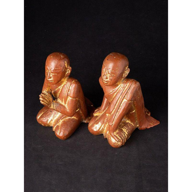 Pair of Antique Monk Statues from Burma For Sale 8