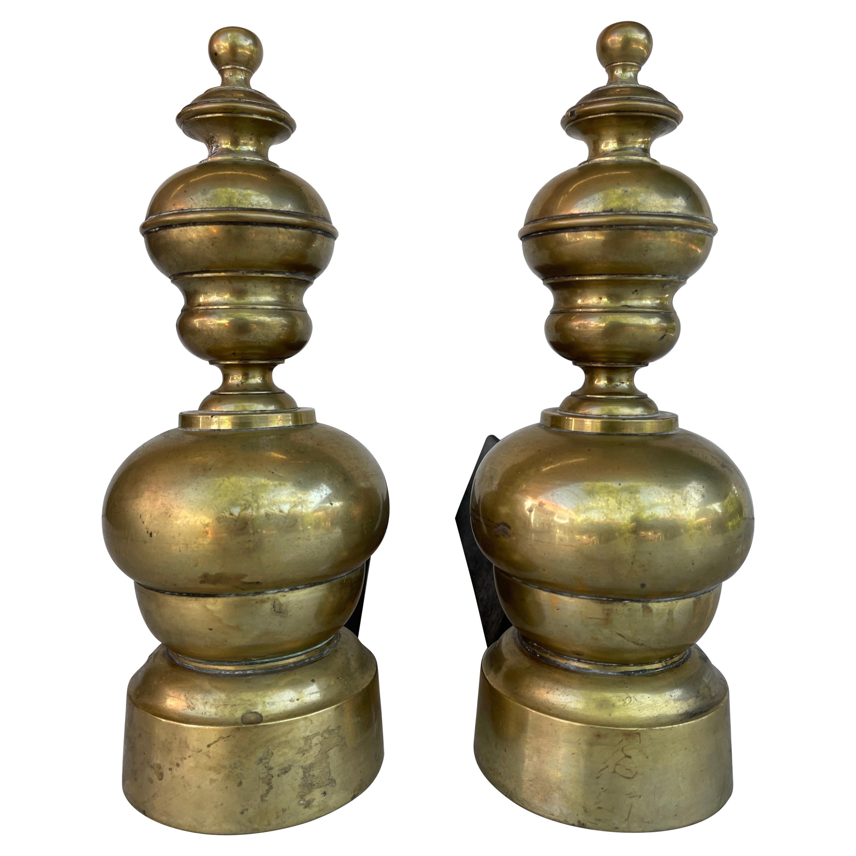 Paar antike Napoleon III. Gusseisen-Feuerböcke / Feuerböcke