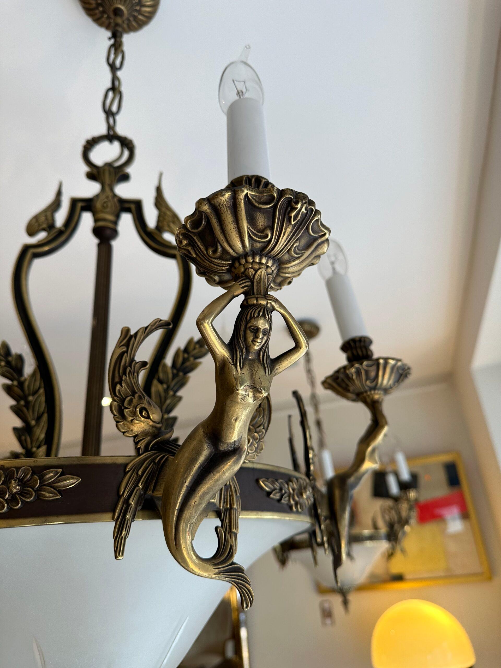 Ottone Coppia di lampadari antichi in stile neoclassico in vendita