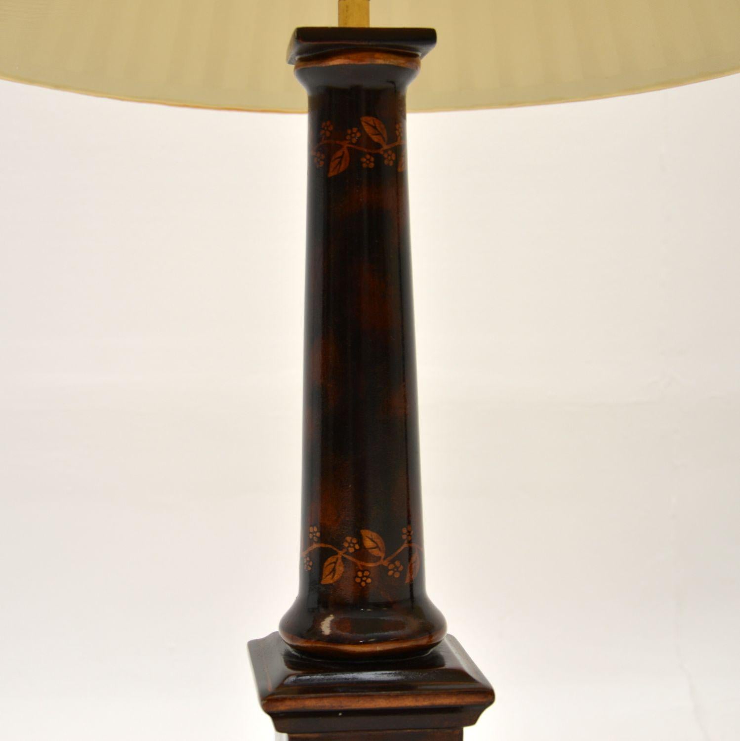 Wood Pair of Antique Neoclassical Style Table Lamps