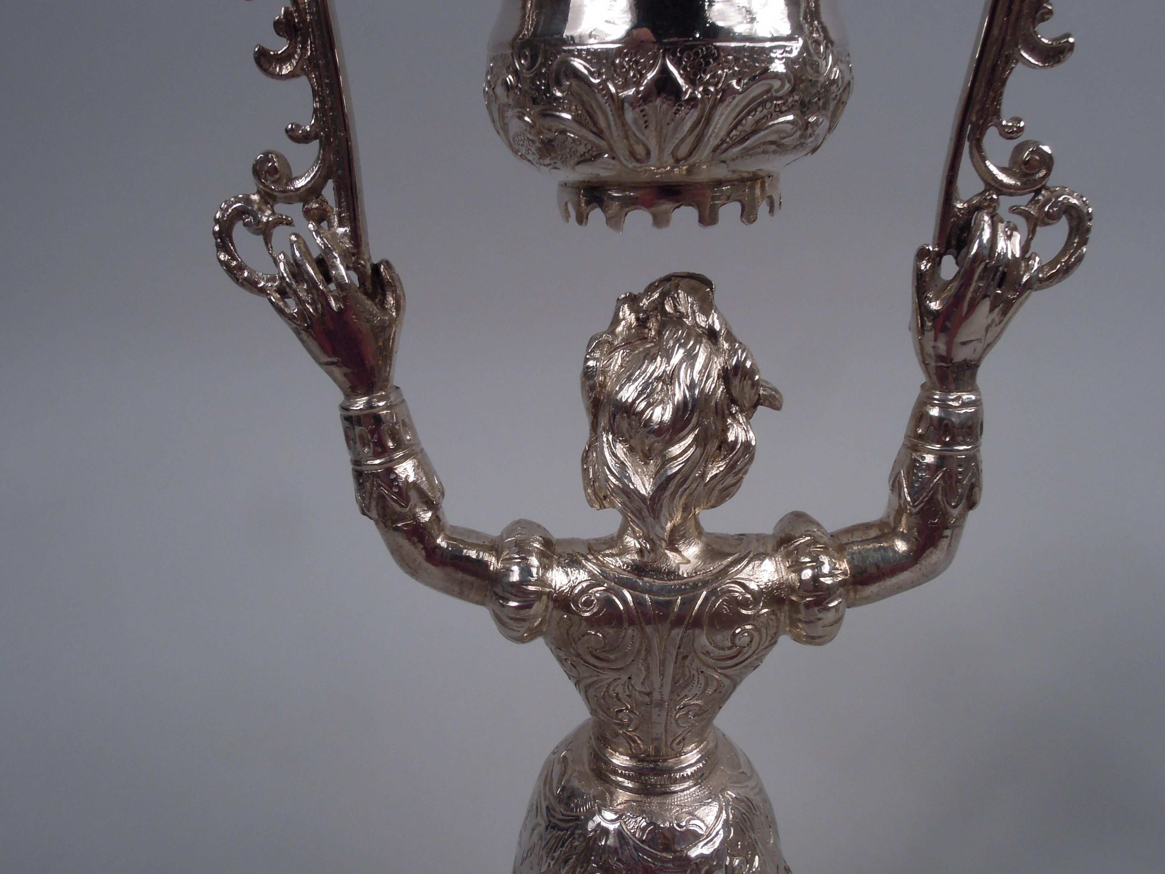 Pair of Antique Neresheimer German Silver King & Queen Wedding Cups In Good Condition For Sale In New York, NY