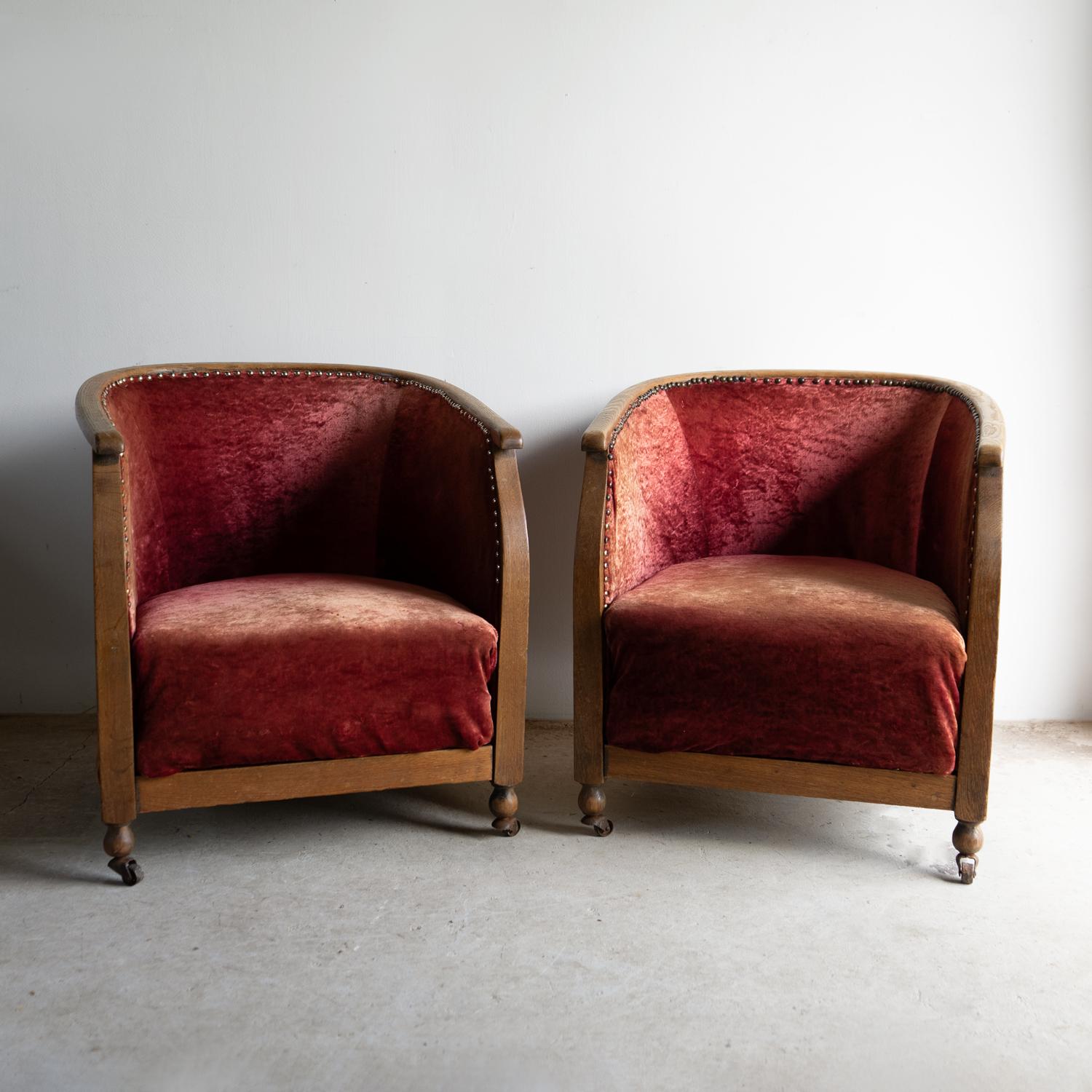 French Pair Of Antique Oak And Velvet Bow Backed Tub Chairs, Early 20th Century For Sale