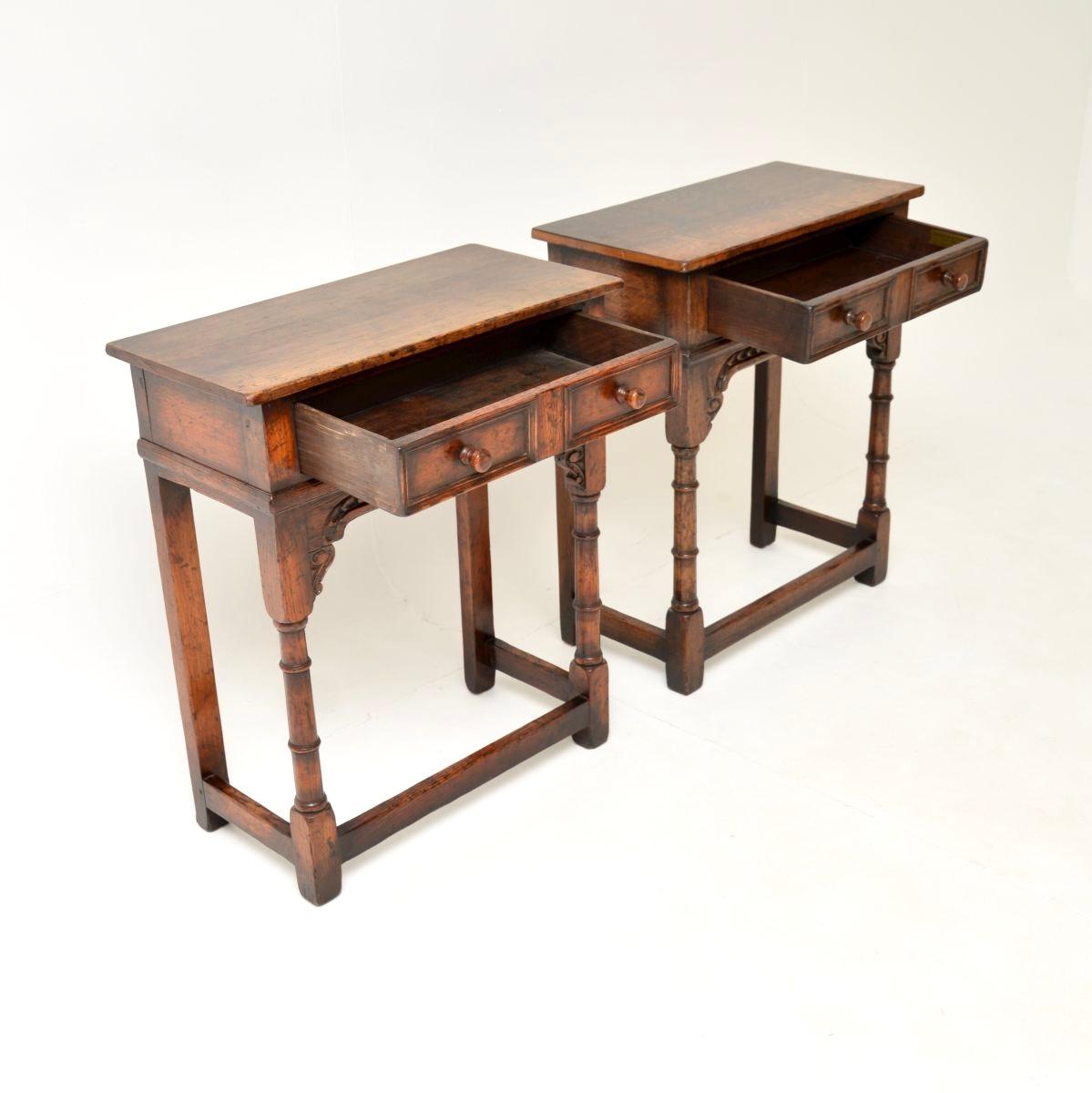 Pair of Antique Oak Console / Side Tables by Titchmarsh and Goodwin In Good Condition For Sale In London, GB