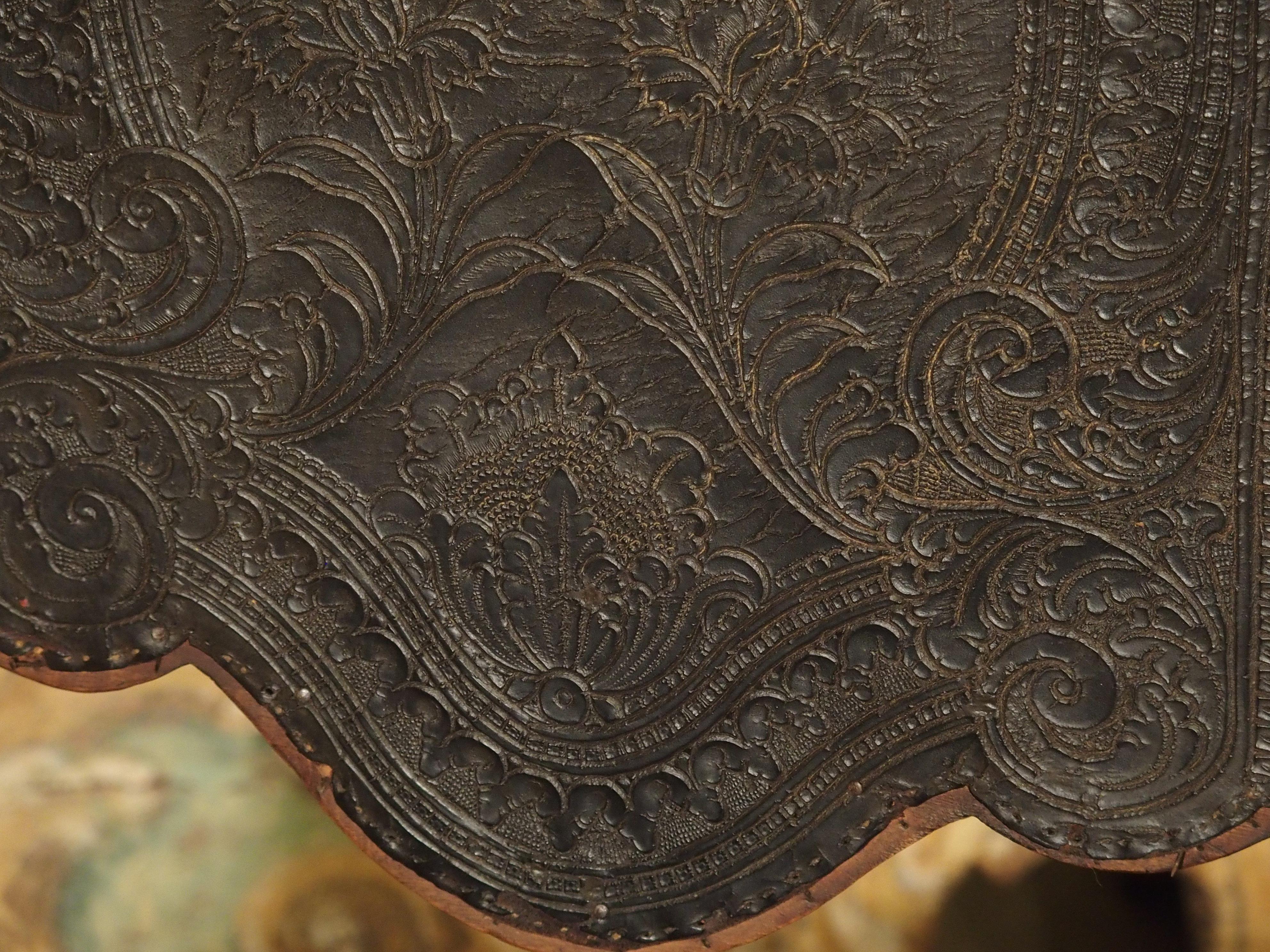 Pair of Antique Oak, Leather, and Brass Side Chairs from Portugal, 19th Century 7