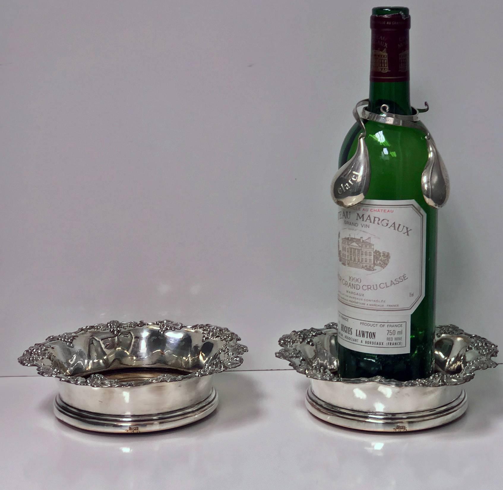 Silver Plate Pair of Antique Old Sheffield Coasters, England, circa 1835 Dixon