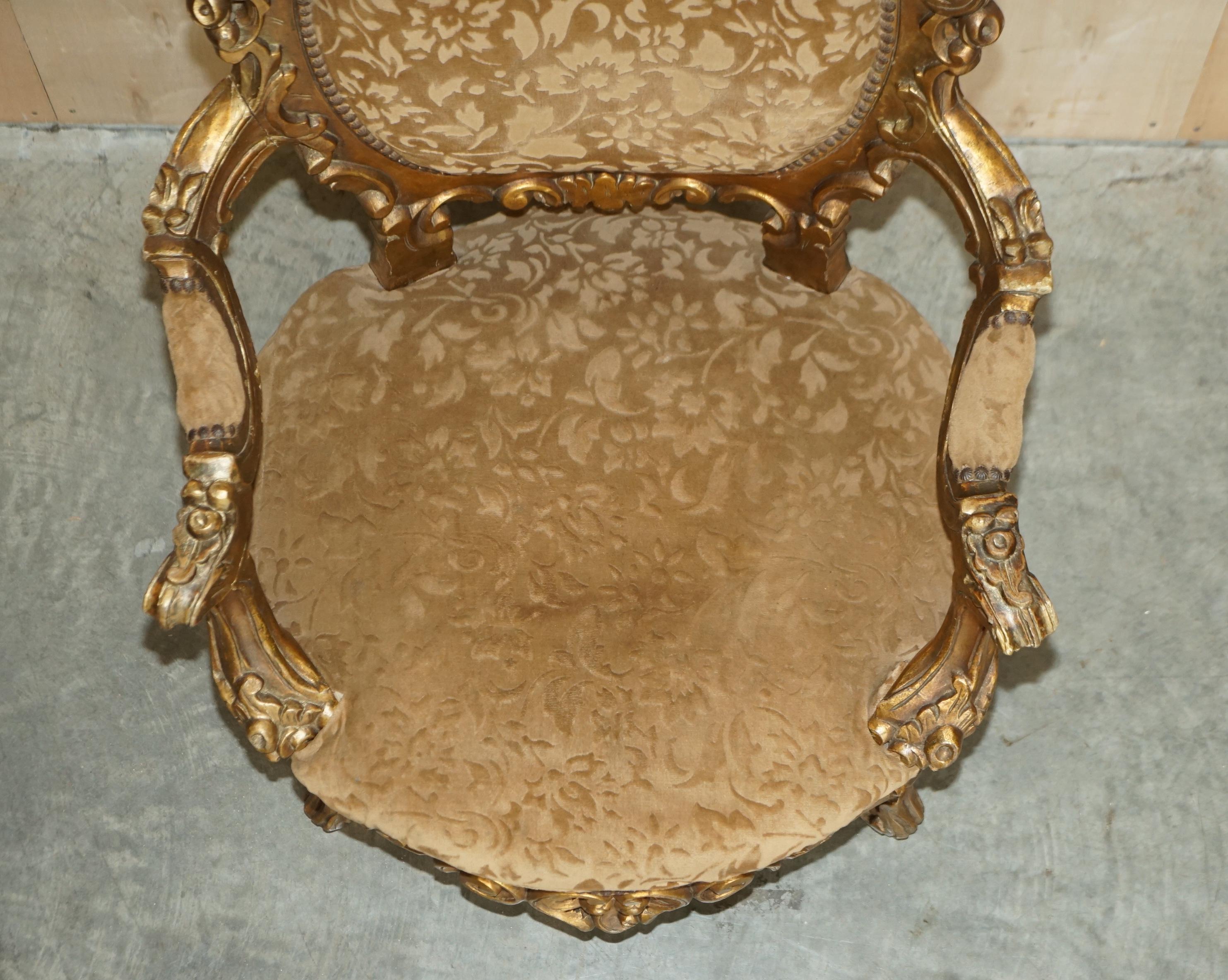 PAIR OF ANTIQUE ORIGINAL GiLTWOOD FINISH FRENCH LOUIS XV FAUTEUILS ARMCHAIRS For Sale 9