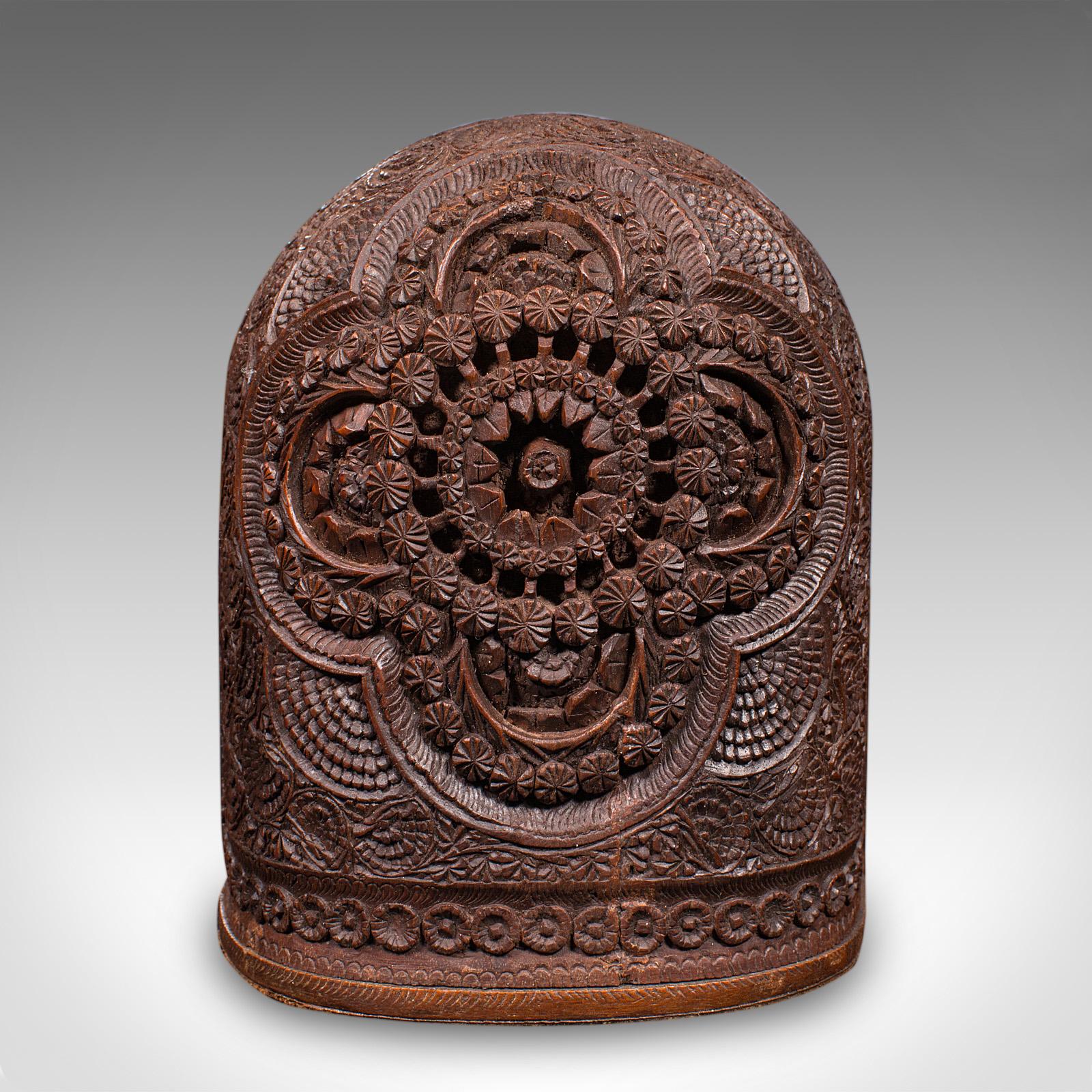Pair of Antique Ornate Bookends, Anglo-Indian Beech, Book Rests, Victorian, 1900 For Sale 5