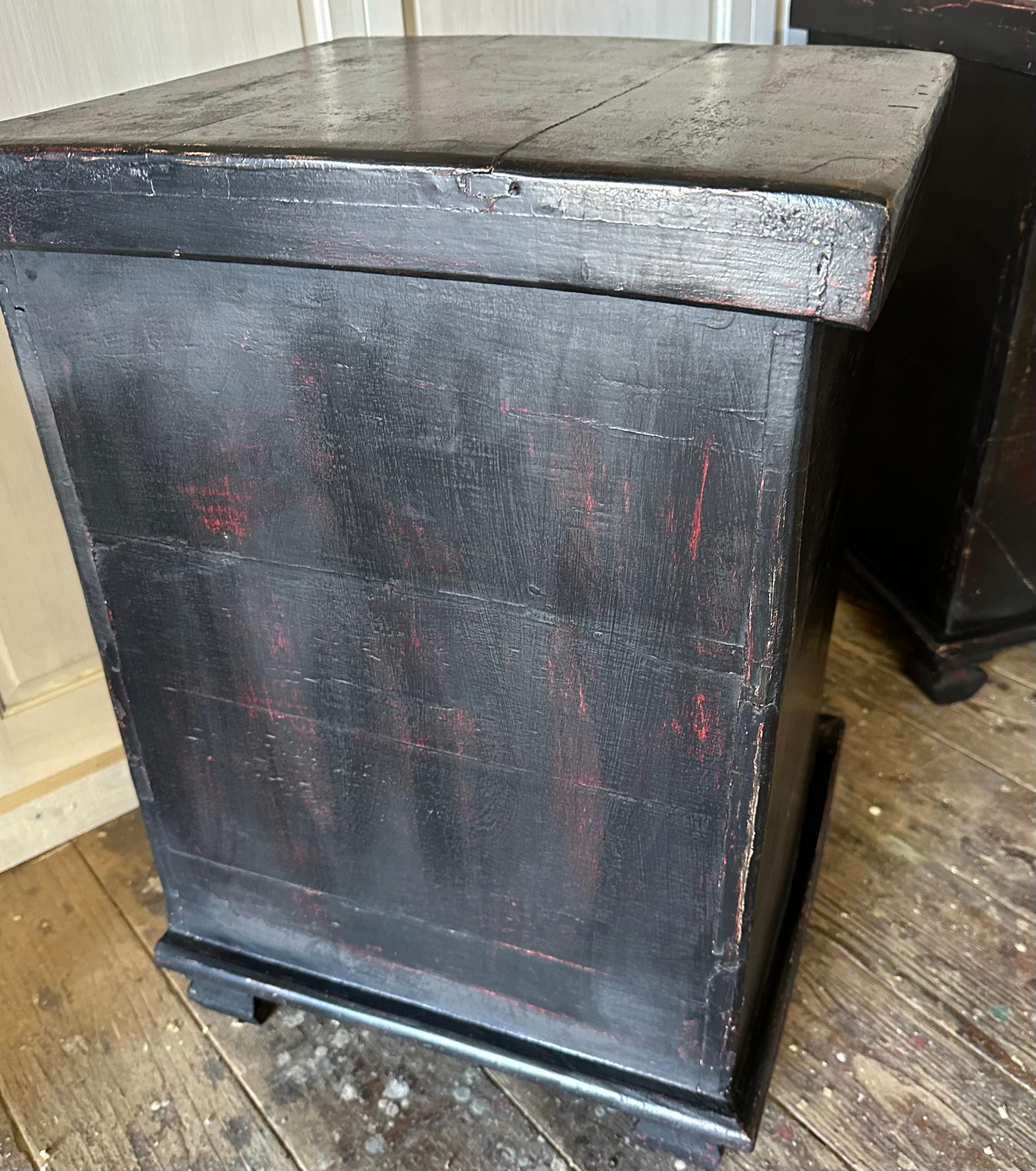 20th Century Pair of Antique Painted Chinese Side Tables or Small Blanket Chests For Sale