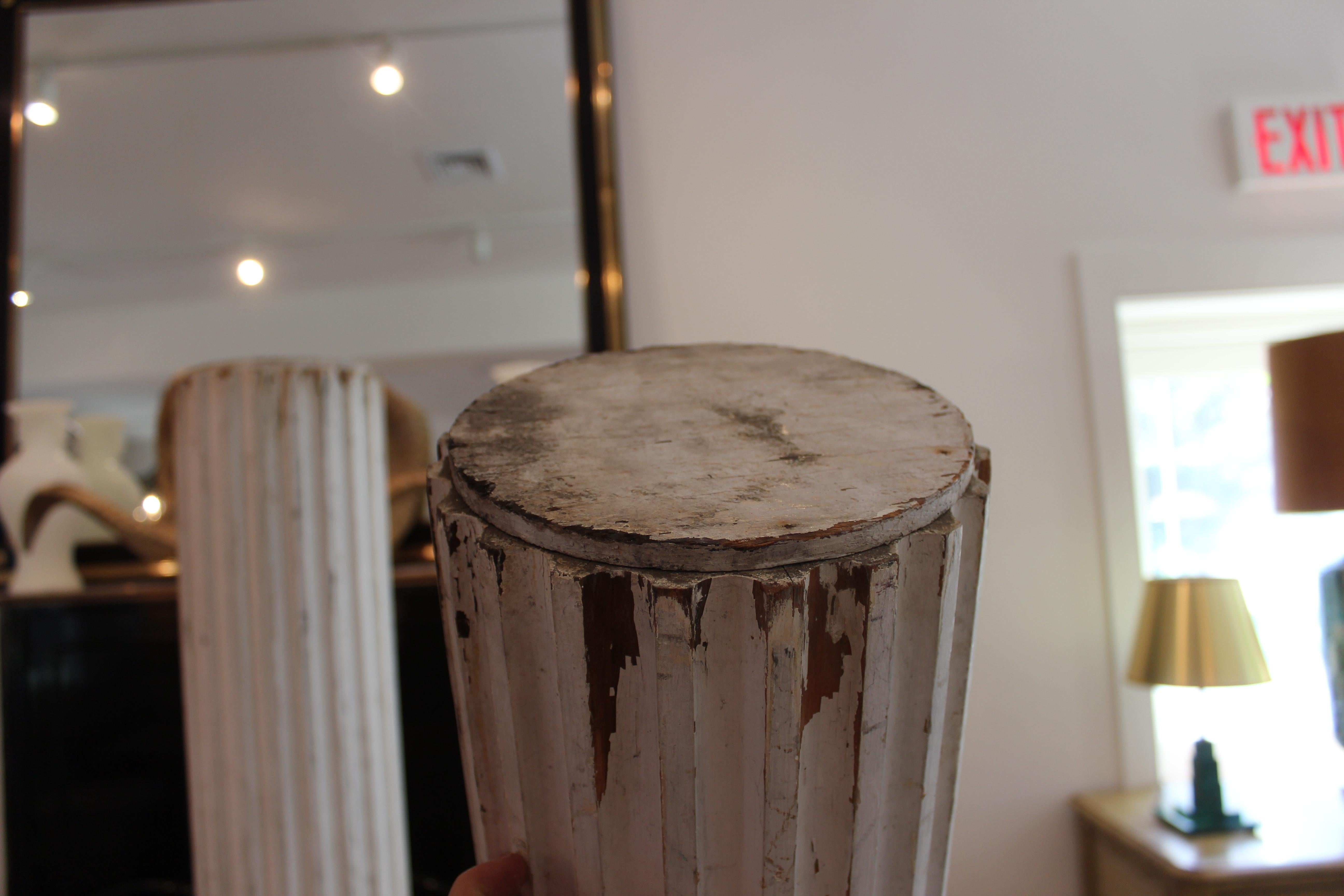 Pair of Antique Painted Columns In Distressed Condition In East Hampton, NY