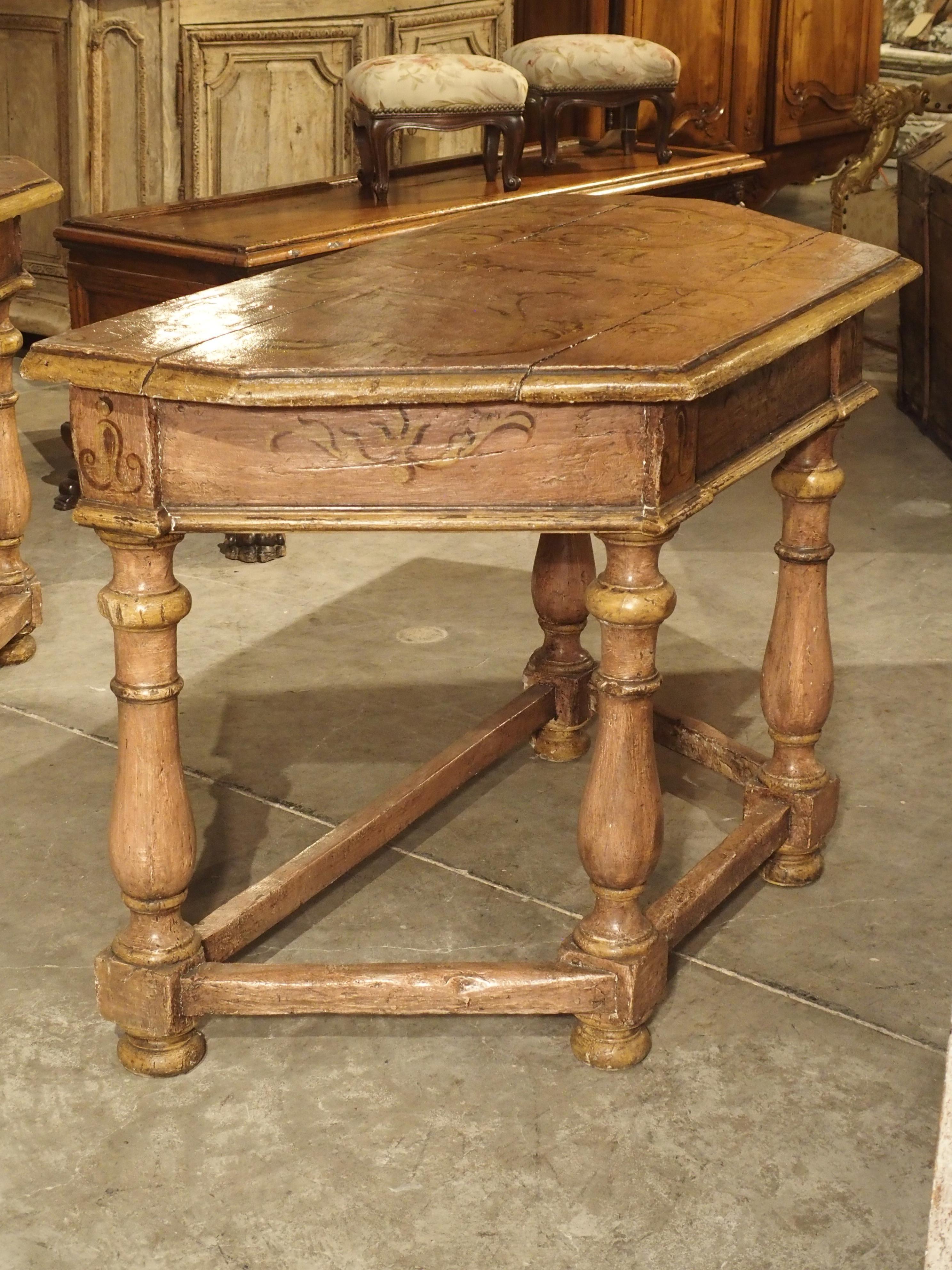Coppia di antichi tavoli da console dipinti dell'Italia settentrionale, circa 1800 in vendita 7
