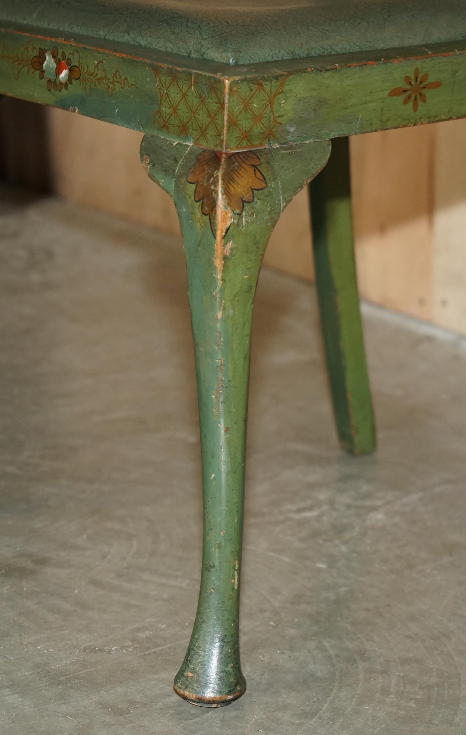 PAIR OF ANTIQUE PAINTED FINISH CHINESE EXPORT CHINOISERIE GREEN SIDE CHAIRs For Sale 2