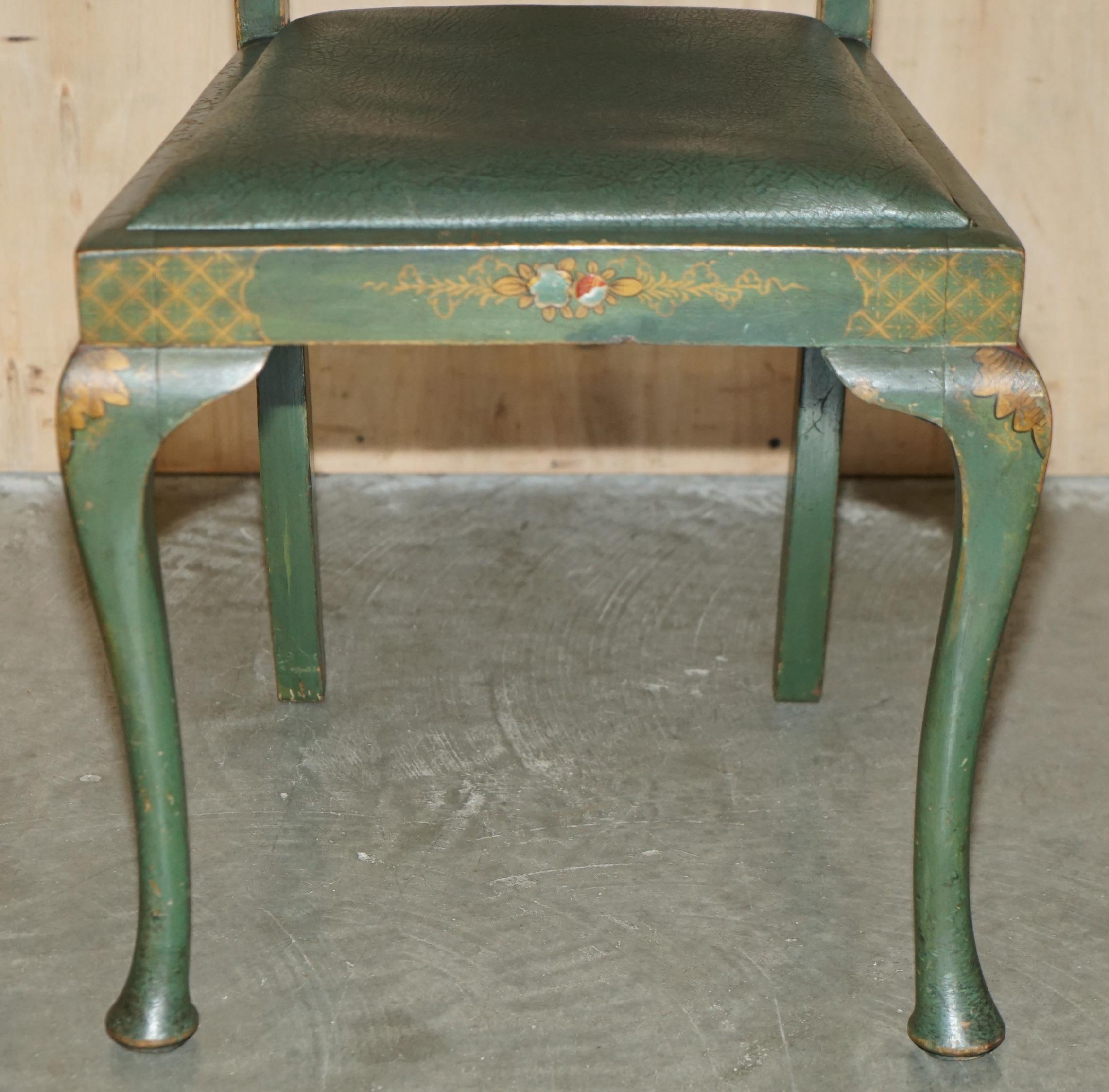 PAIR OF ANTIQUE PAINTED FINISH CHINESE EXPORT CHINOISERIE GREEN SIDE CHAIRs For Sale 1