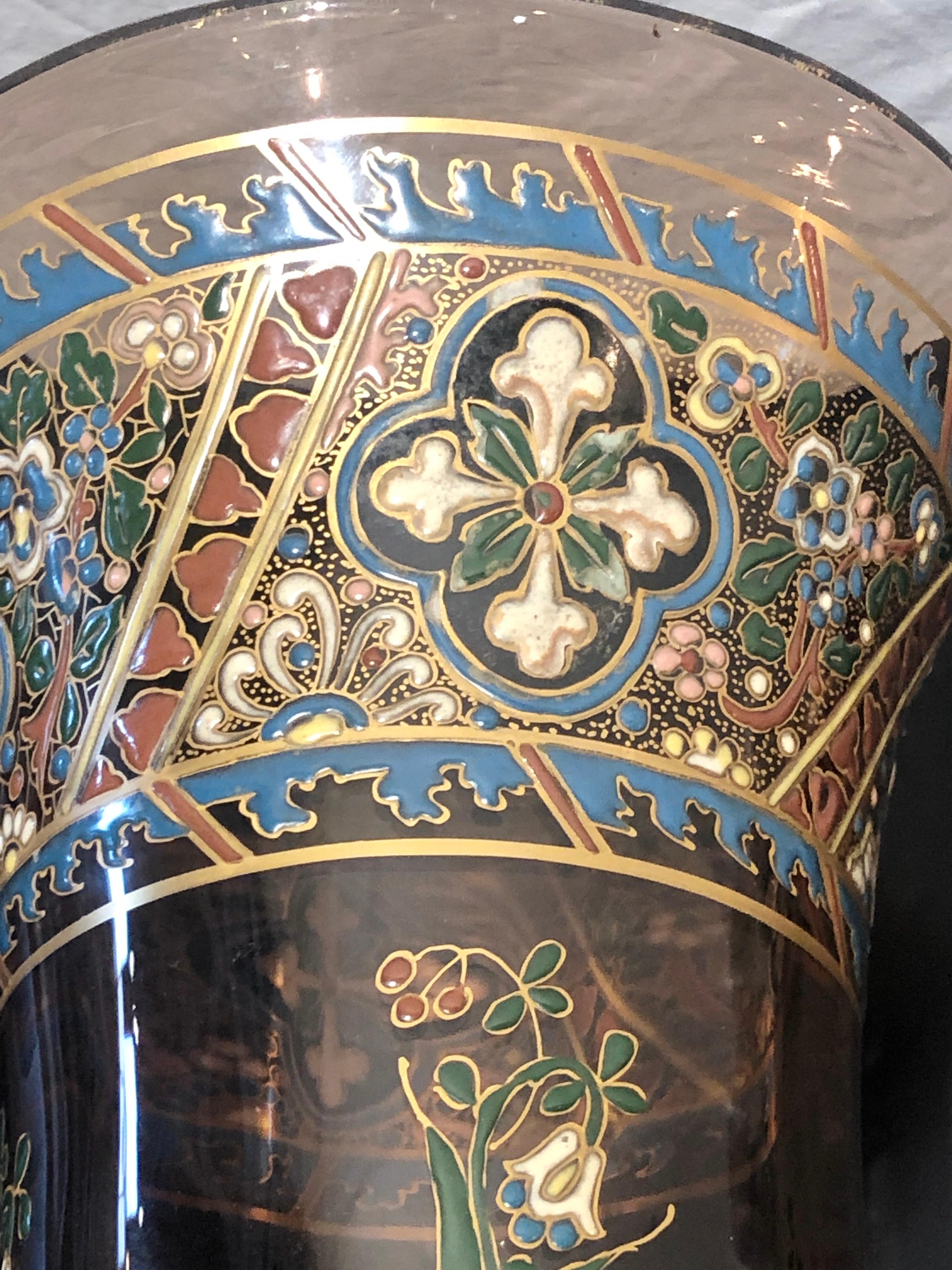 Paar antike palastartige französische Juwelenvasen oder Urnen im Stil von Emile Galle  im Angebot 7