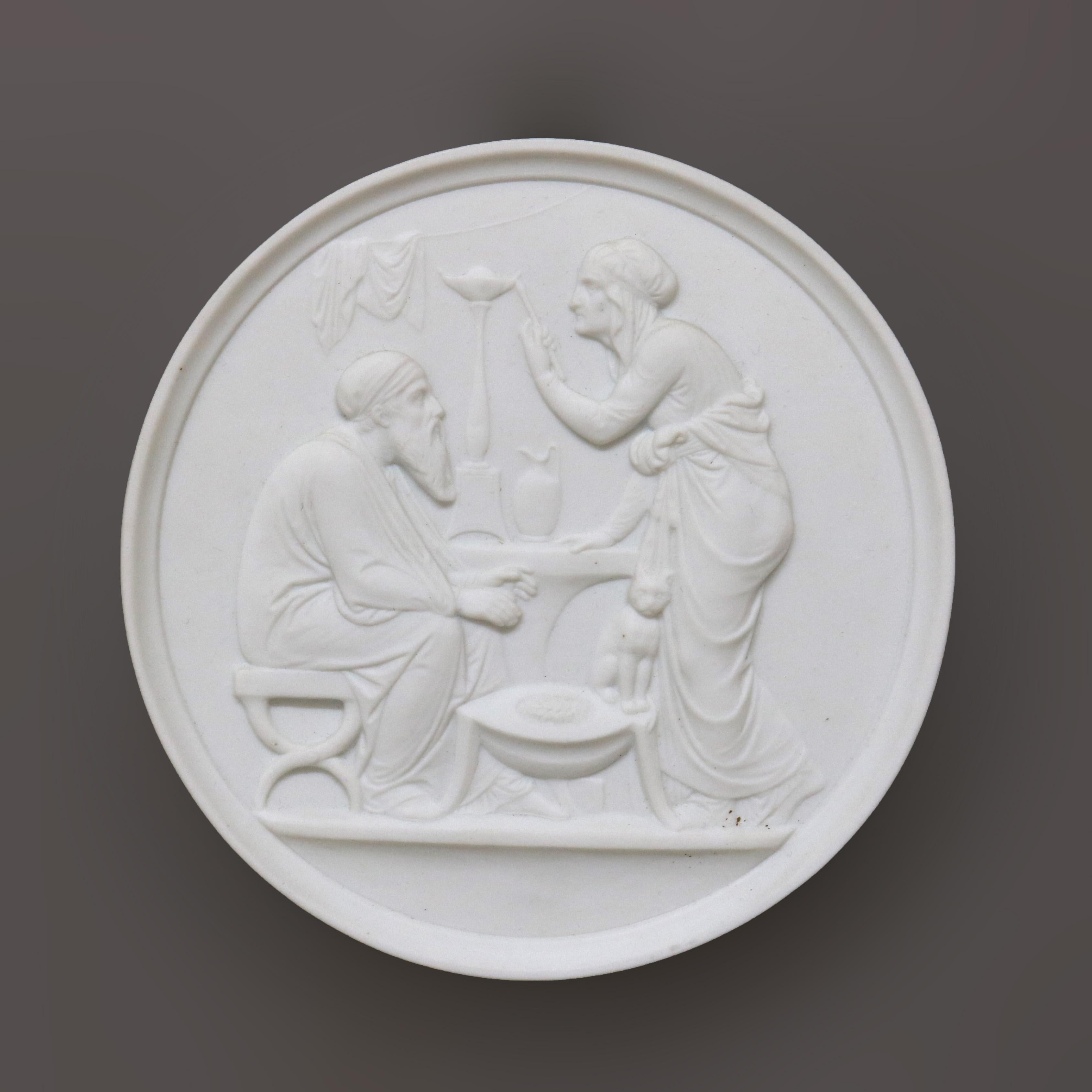 Paire de plaques anciennes en porcelaine classique de Parian Ware C1880 Bon état - En vente à Big Flats, NY