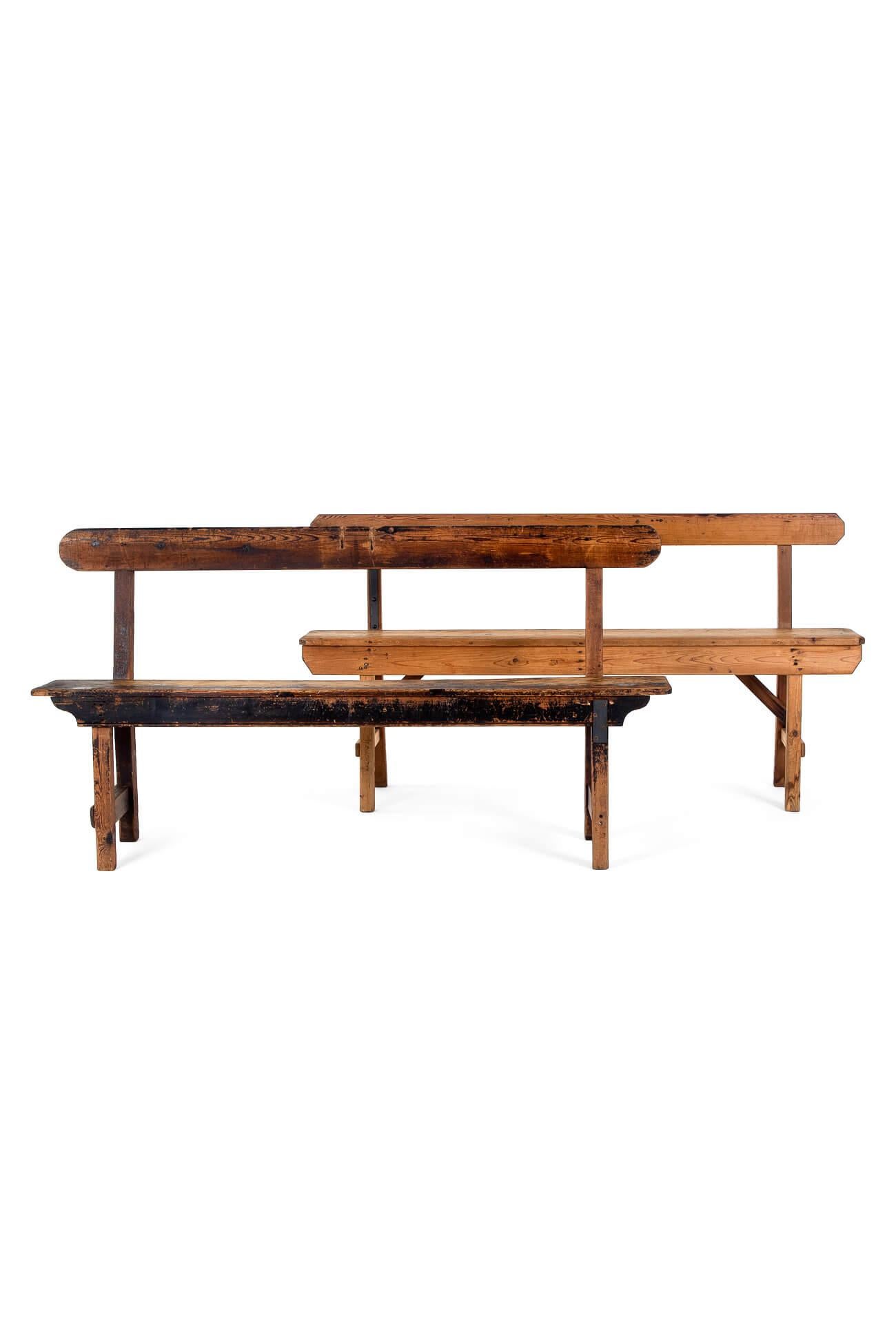 Britannique Paire de bancs anciens en pin en vente
