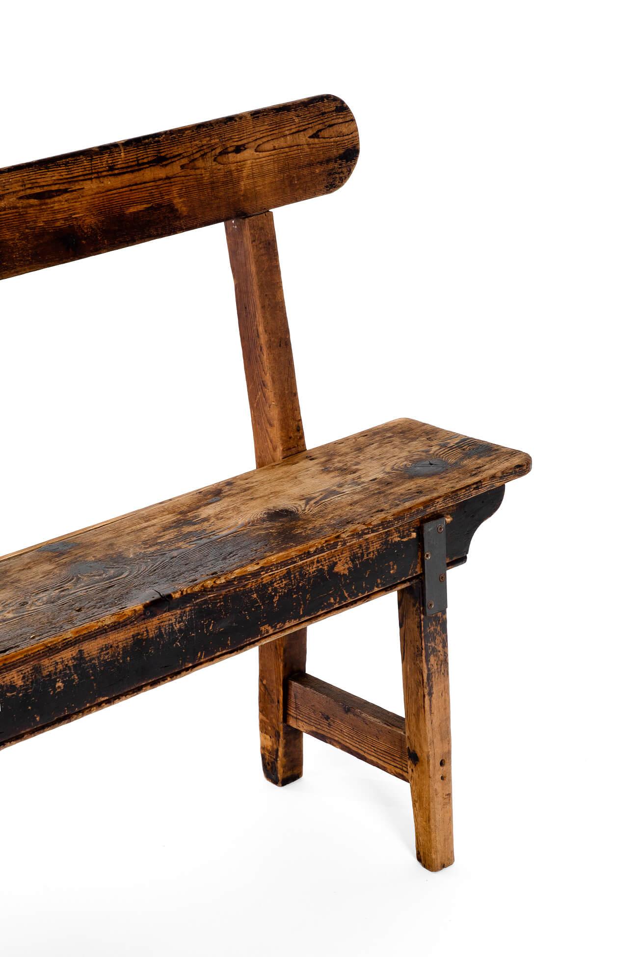 Paire de bancs anciens en pin Bon état - En vente à Faversham, GB