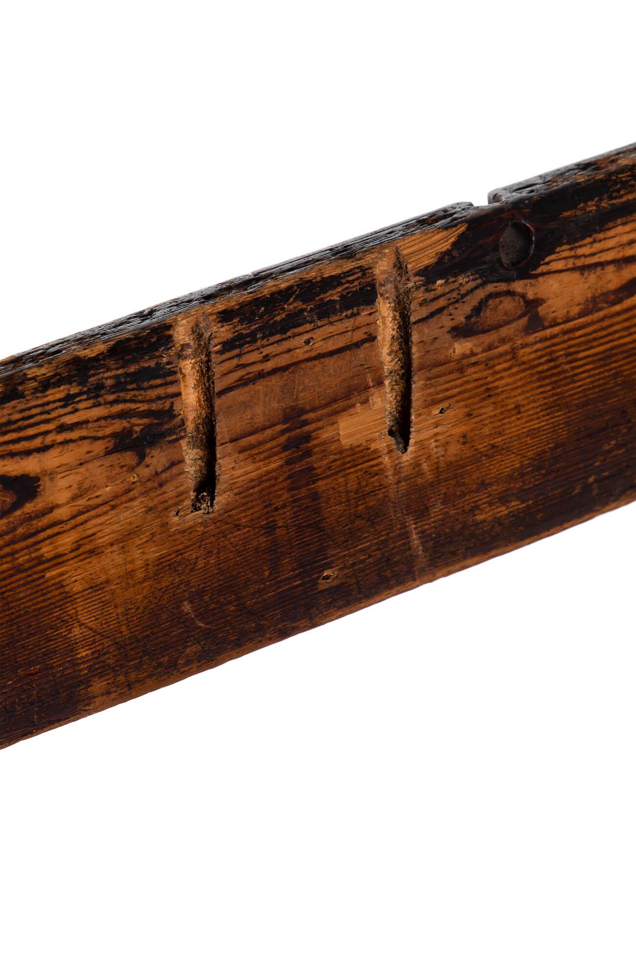 Pin Paire de bancs anciens en pin en vente