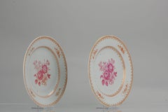 Pair of Antique Plate Crane Fencai Porcelain Famille Rose China, 1736-1795