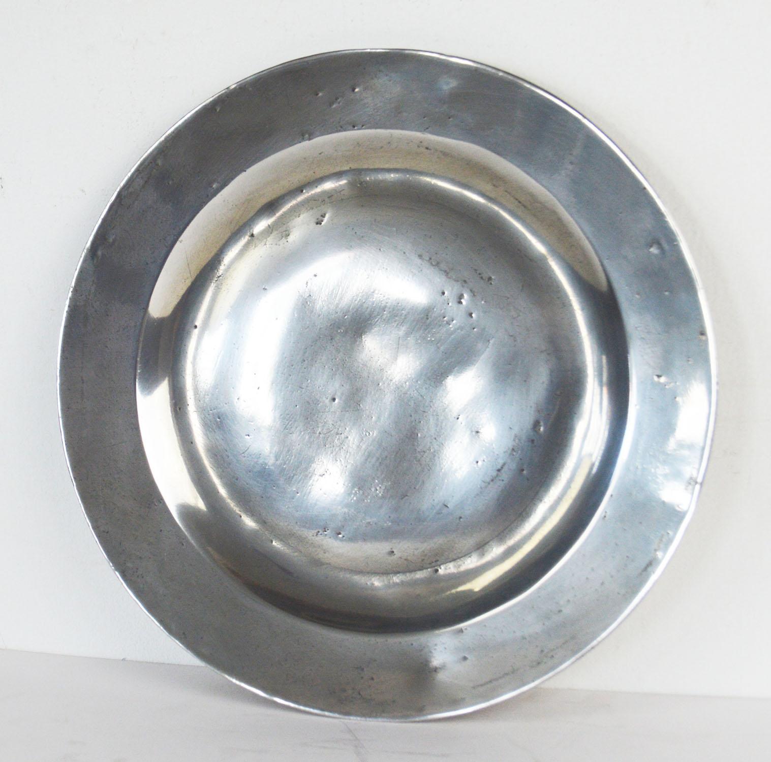 Pair of Antique Polished 9.5 inch Pewter Plates, English, 18th Century 4