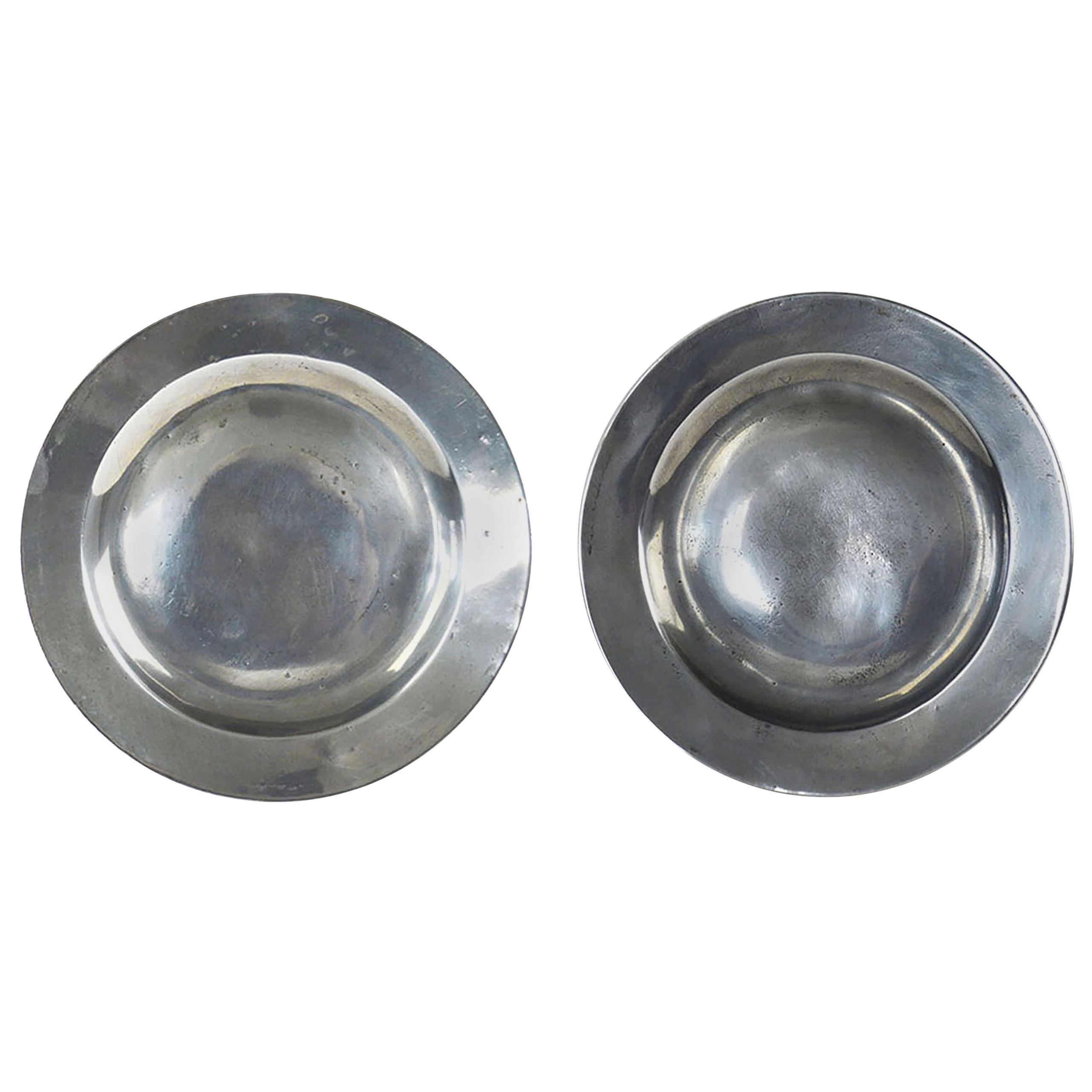 Pair of Antique Polished 9.5 inch Pewter Plates, English, 18th Century