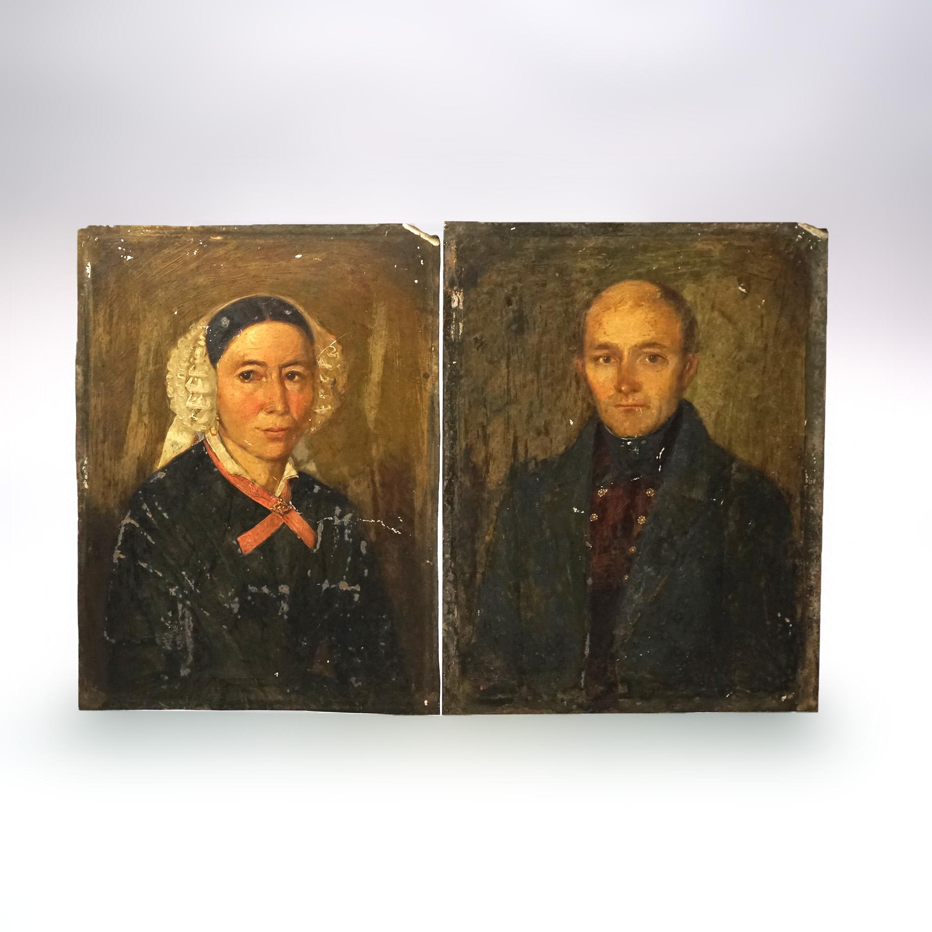 Pareja de Retratos Antiguos sobre Lata, Hombre y Mujer, C1860

Medida - 10 