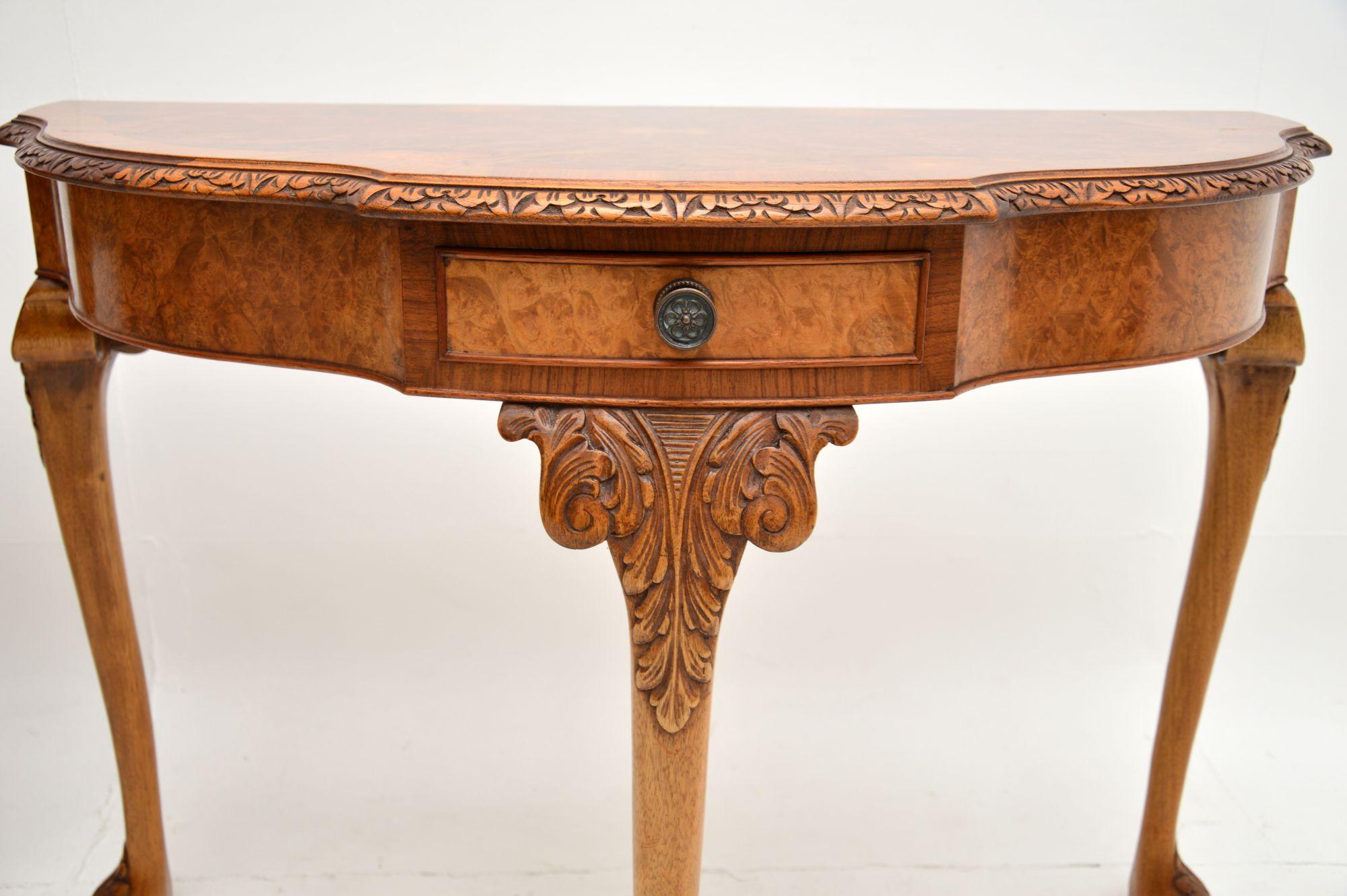 Pair of Antique Queen Anne Style Burr Walnut Console Tables For Sale 6