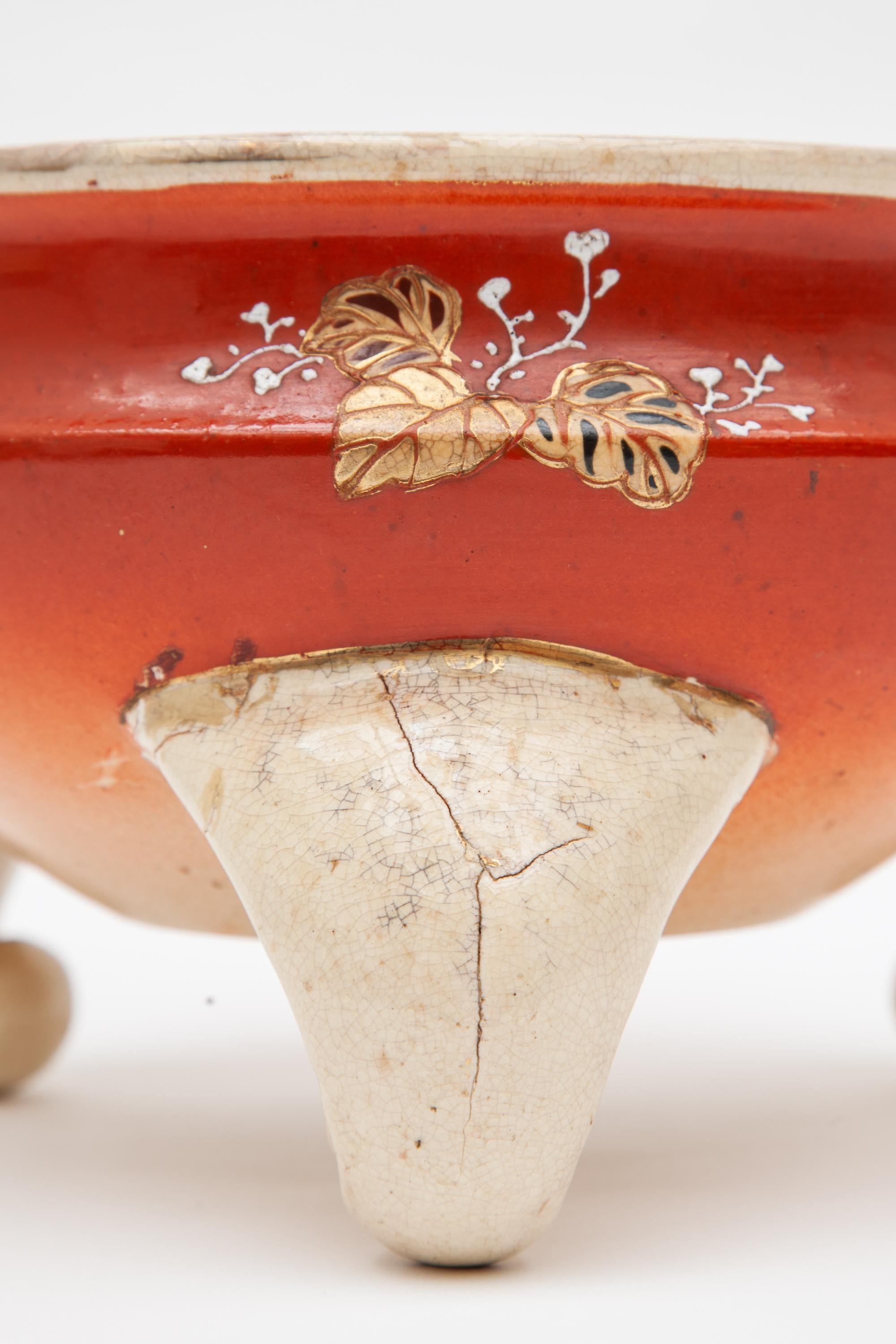 Japonisme Pair of Antique Red 19th Century Satsuma Vases, Japan