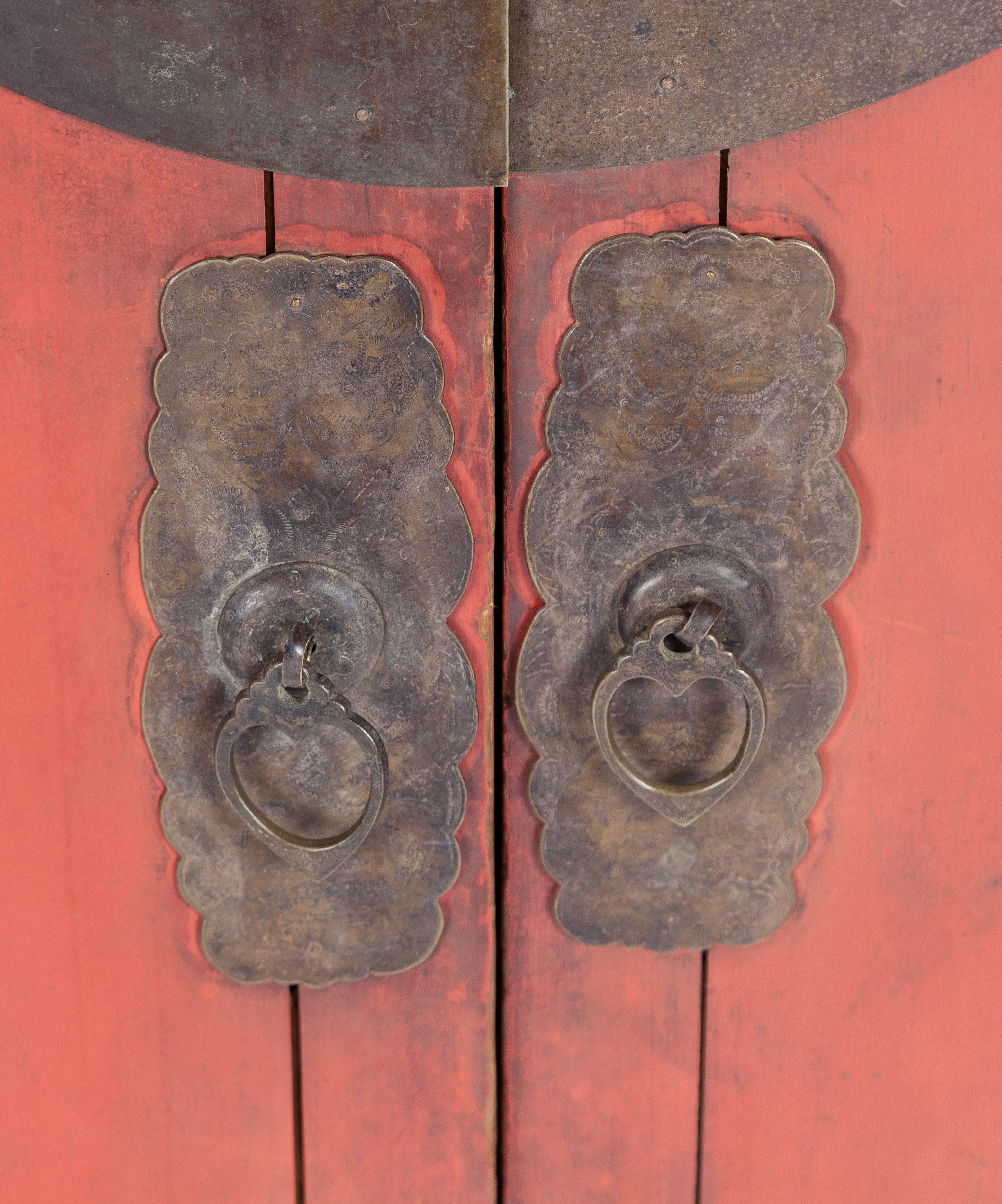 20th Century Pair of Antique Red Lacquer Ming-Style Chinese Wardrobe or Armoire Cabinets For Sale