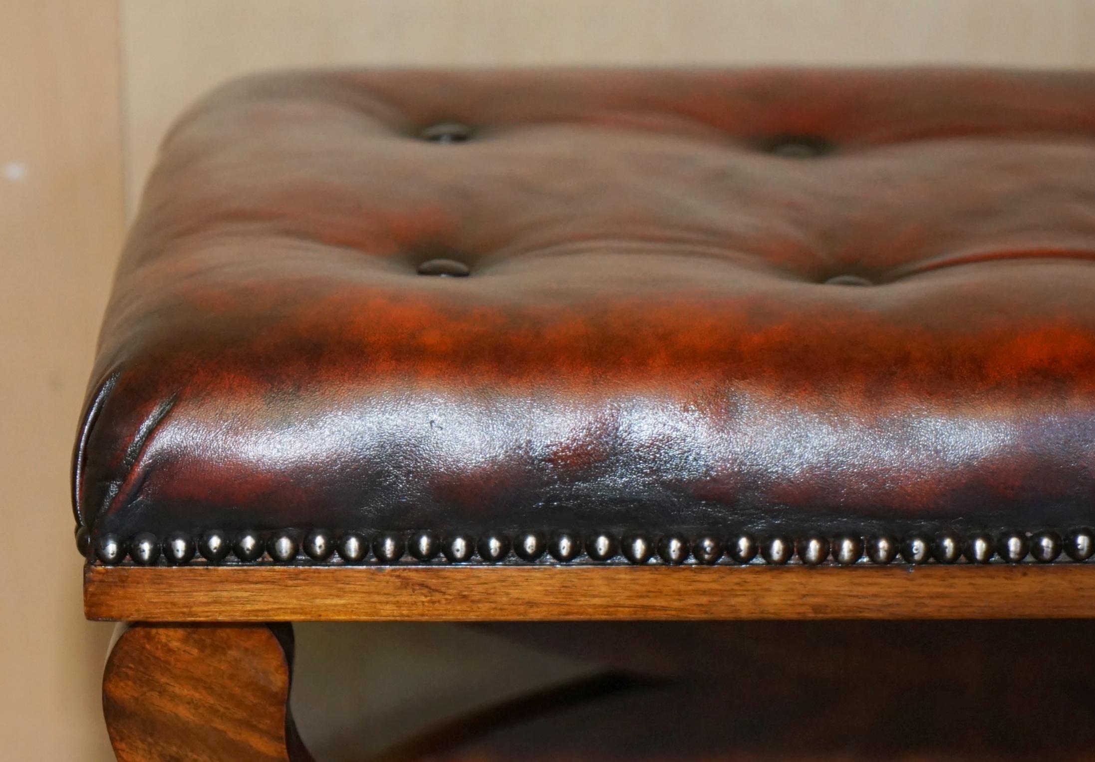 PAIR OF ANTIQUE REGENCY BROWN LEATHER CHESTERFIELD BARON X FRAMED FOOTSTOOLs For Sale 10