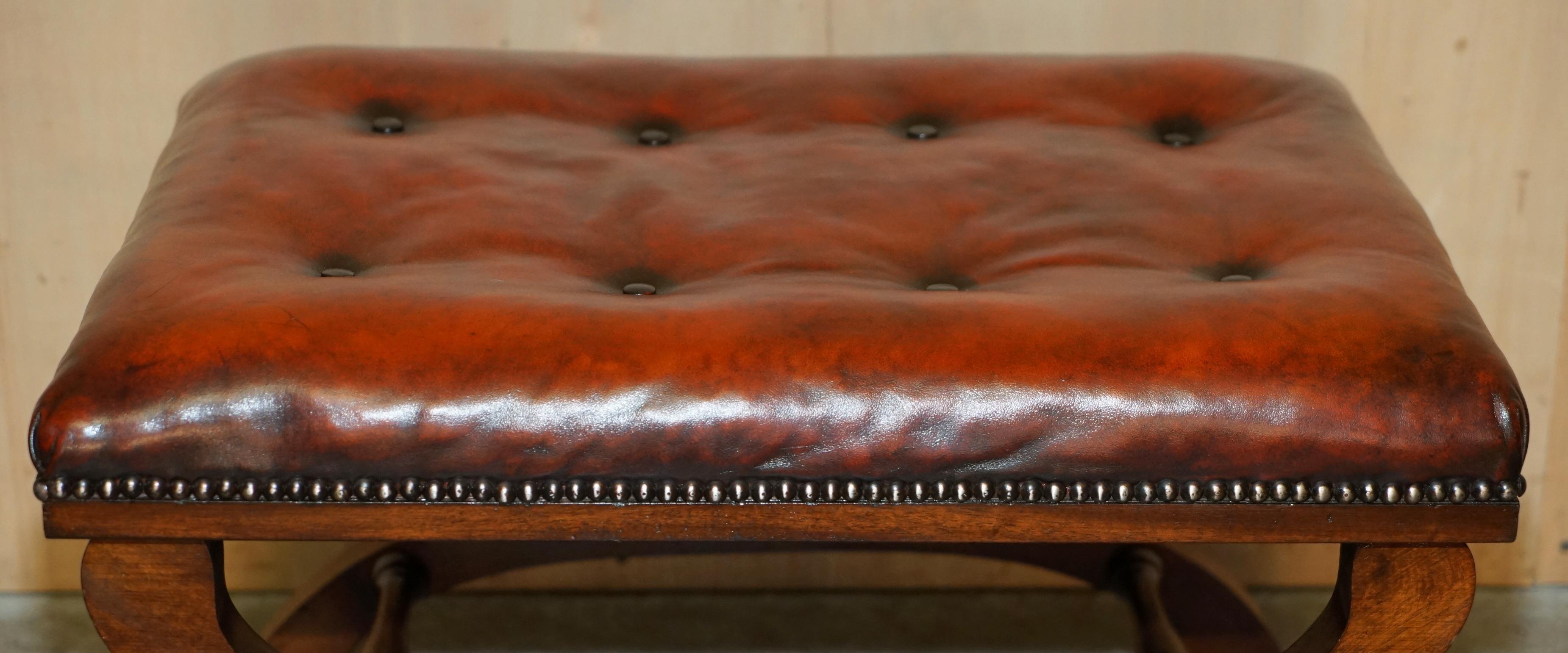 Hand-Crafted PAIR OF ANTIQUE REGENCY BROWN LEATHER CHESTERFIELD BARON X FRAMED FOOTSTOOLs For Sale