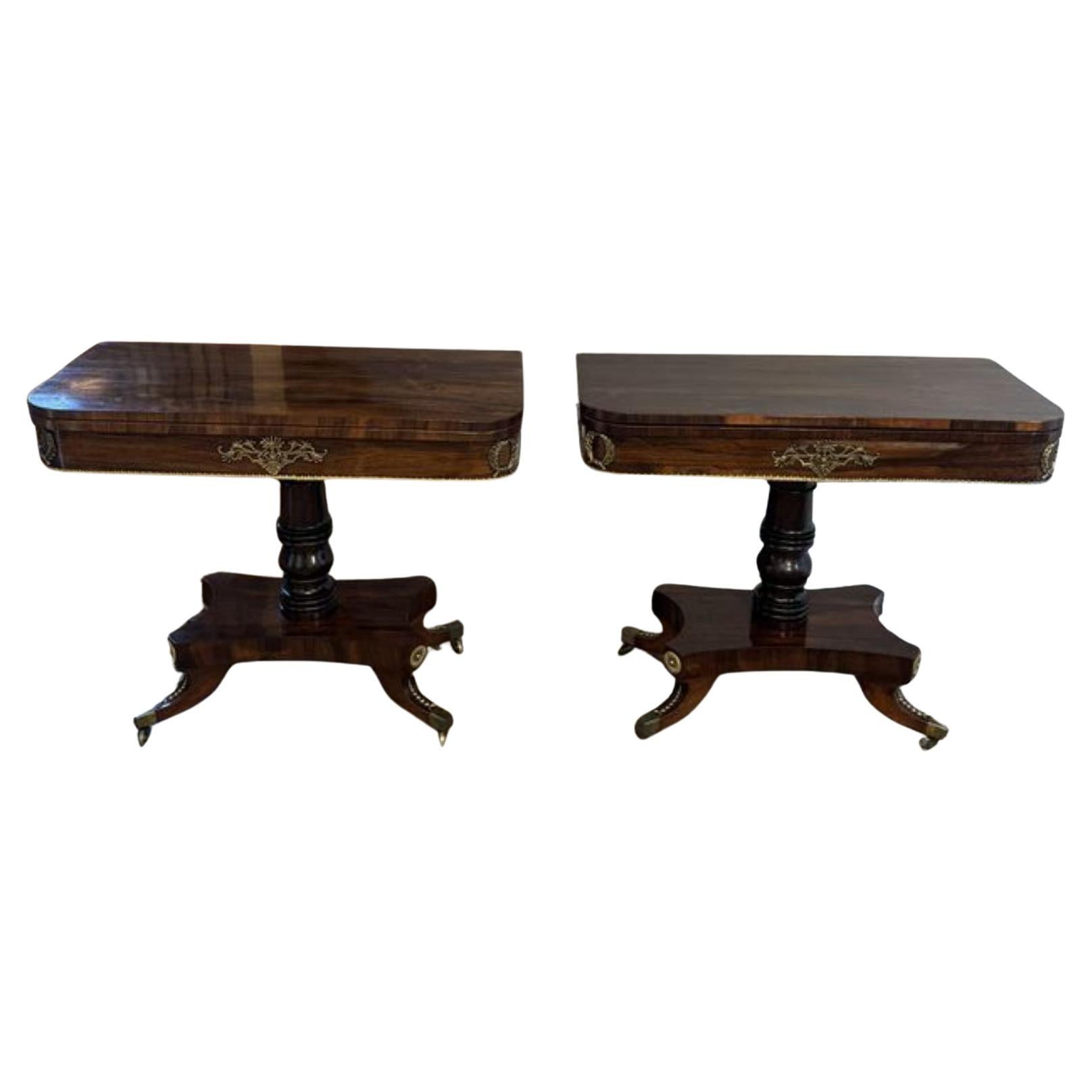Paire de tables à cartes anciennes de style Régence en bois de rose de qualité exceptionnelle en vente