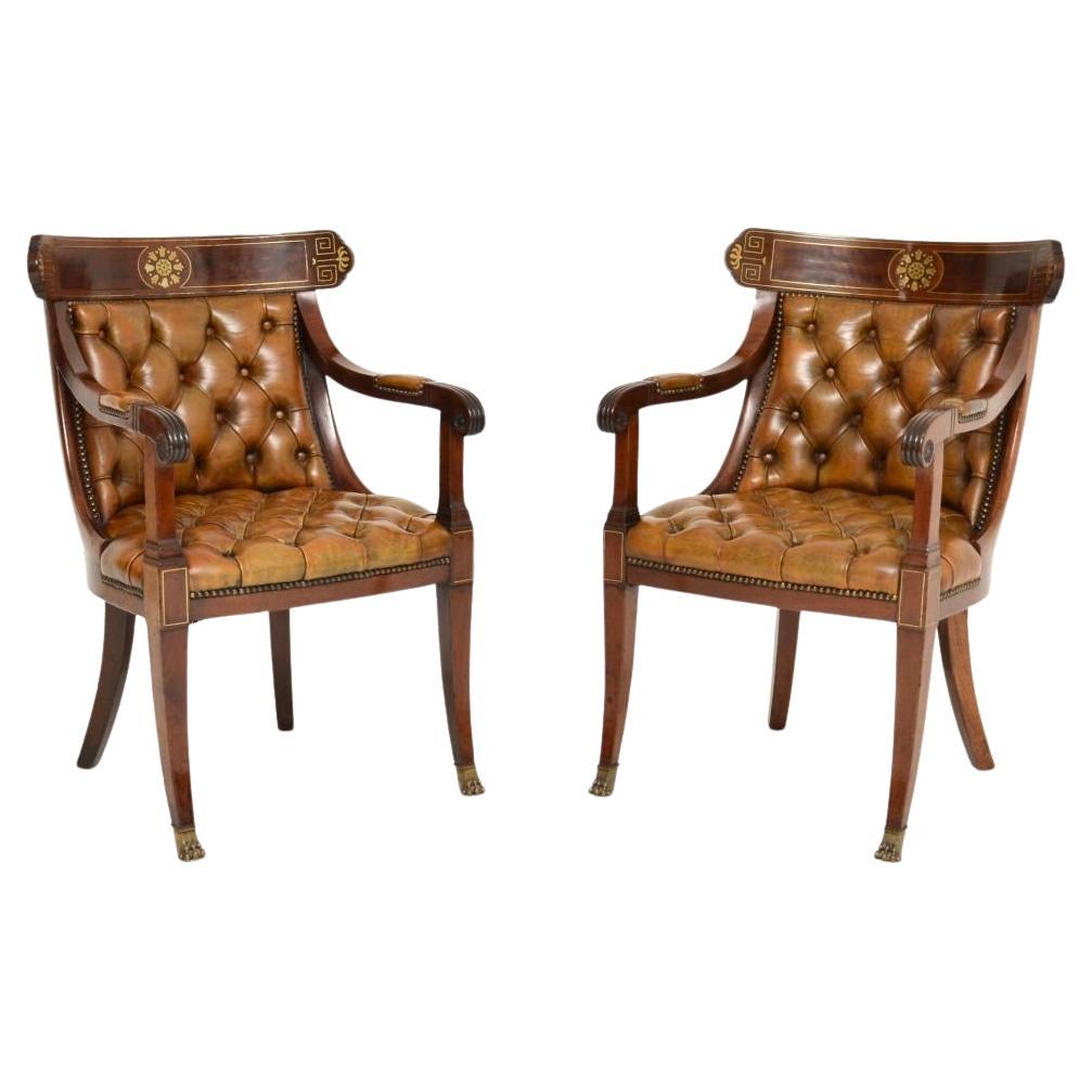 Coppia di poltrone antiche del periodo Regency