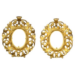 Paire de cadres photo anciens rococo en bronze doré en forme de feuillage, vers 1900