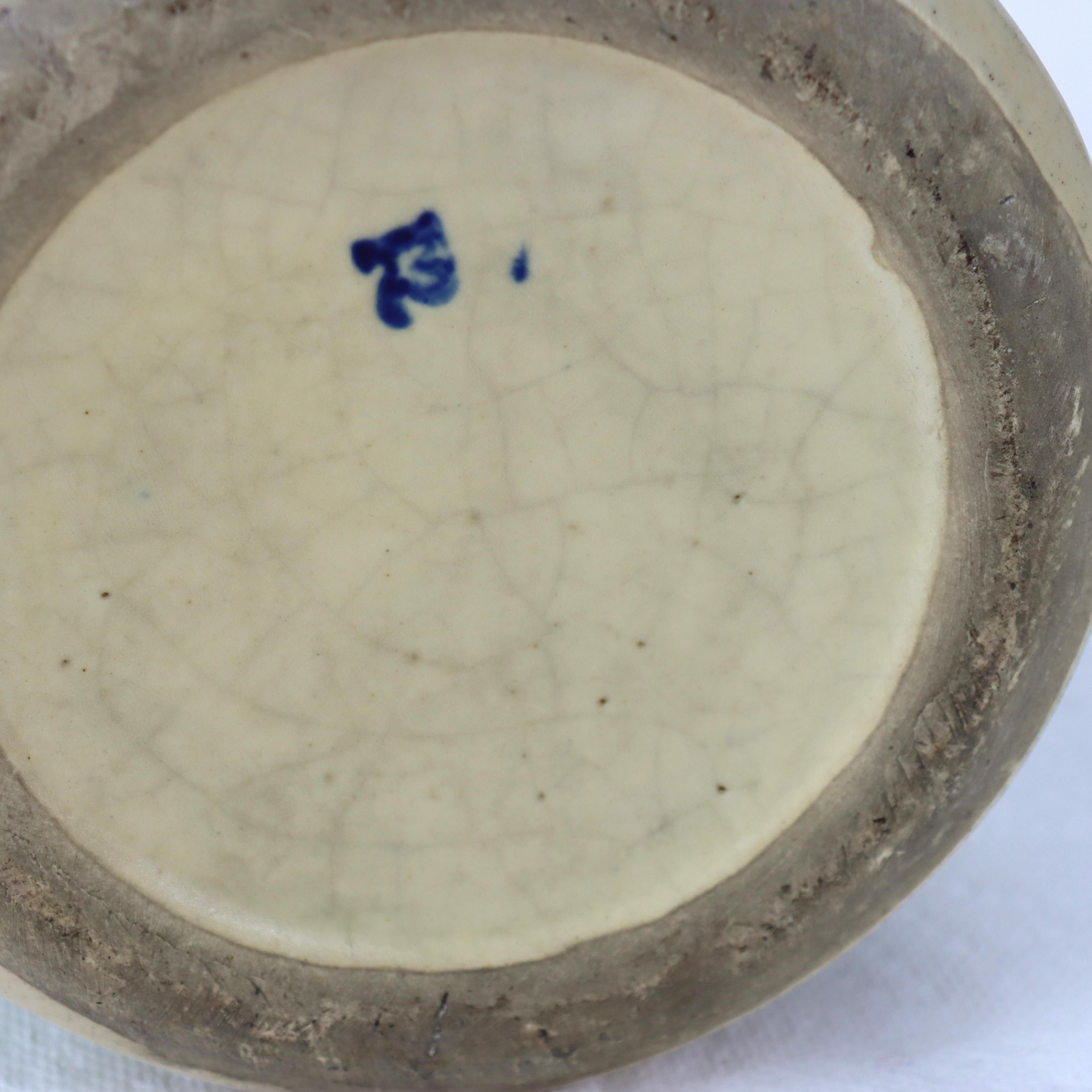 Paire de vases anciens en Roseville Art Pottery à motif corinthien c1930 en vente 1