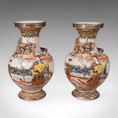 Ein Paar antiker Satsuma-Vasen, japanisch, Keramik, Balusterform, Meiji-Zeit, späte viktorianische Zeit