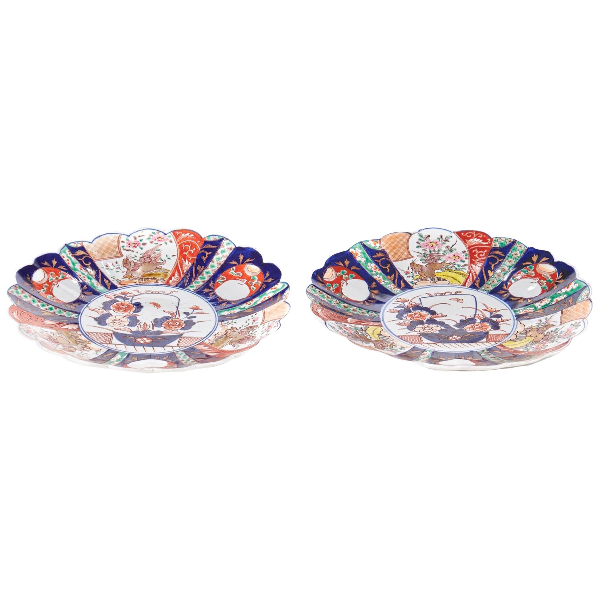Pair of Antique Scalloped Edge Japanese Imari Porcelain Dishes