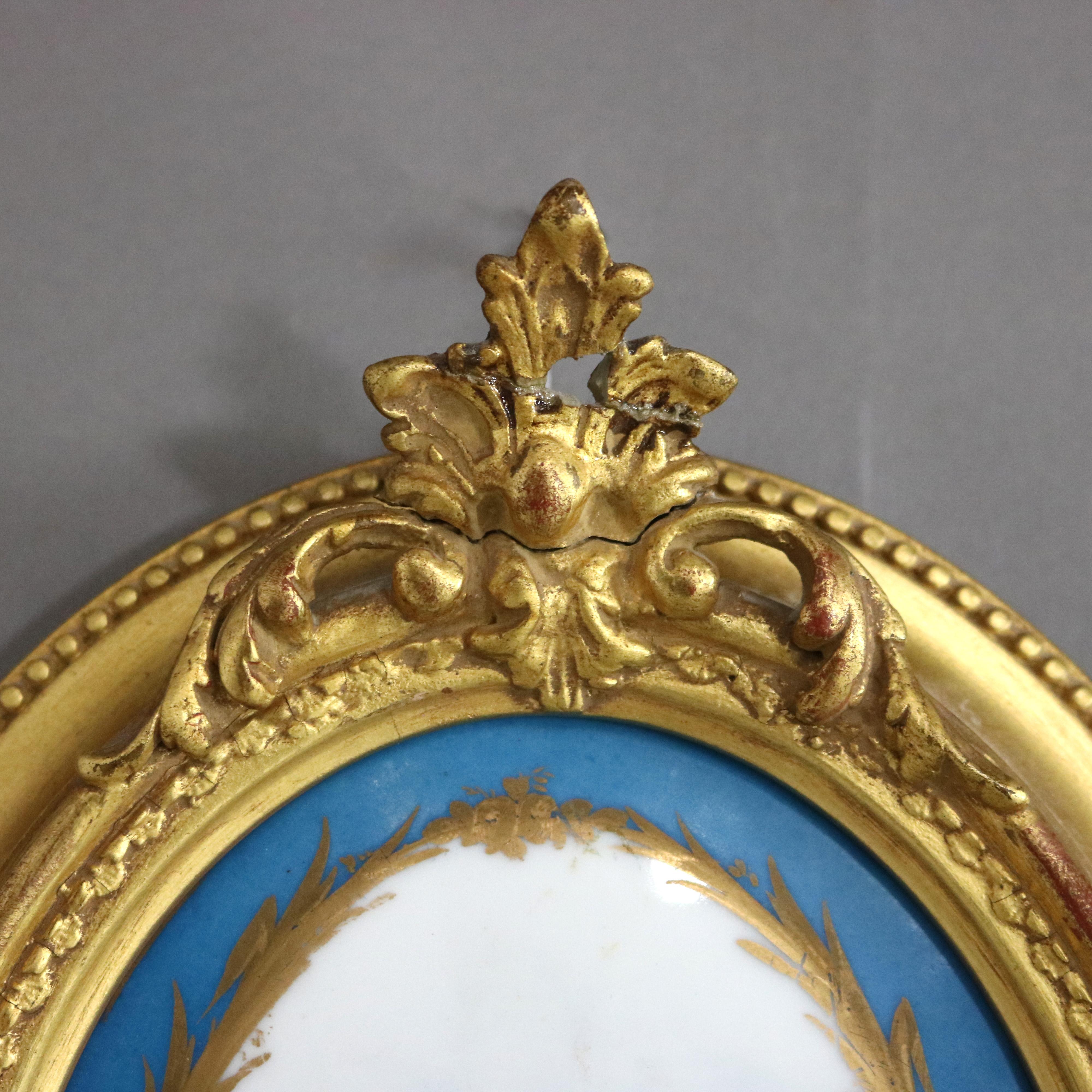 Pareja de placas antiguas de porcelana neoclásica de Sevres con querubines C1890 1