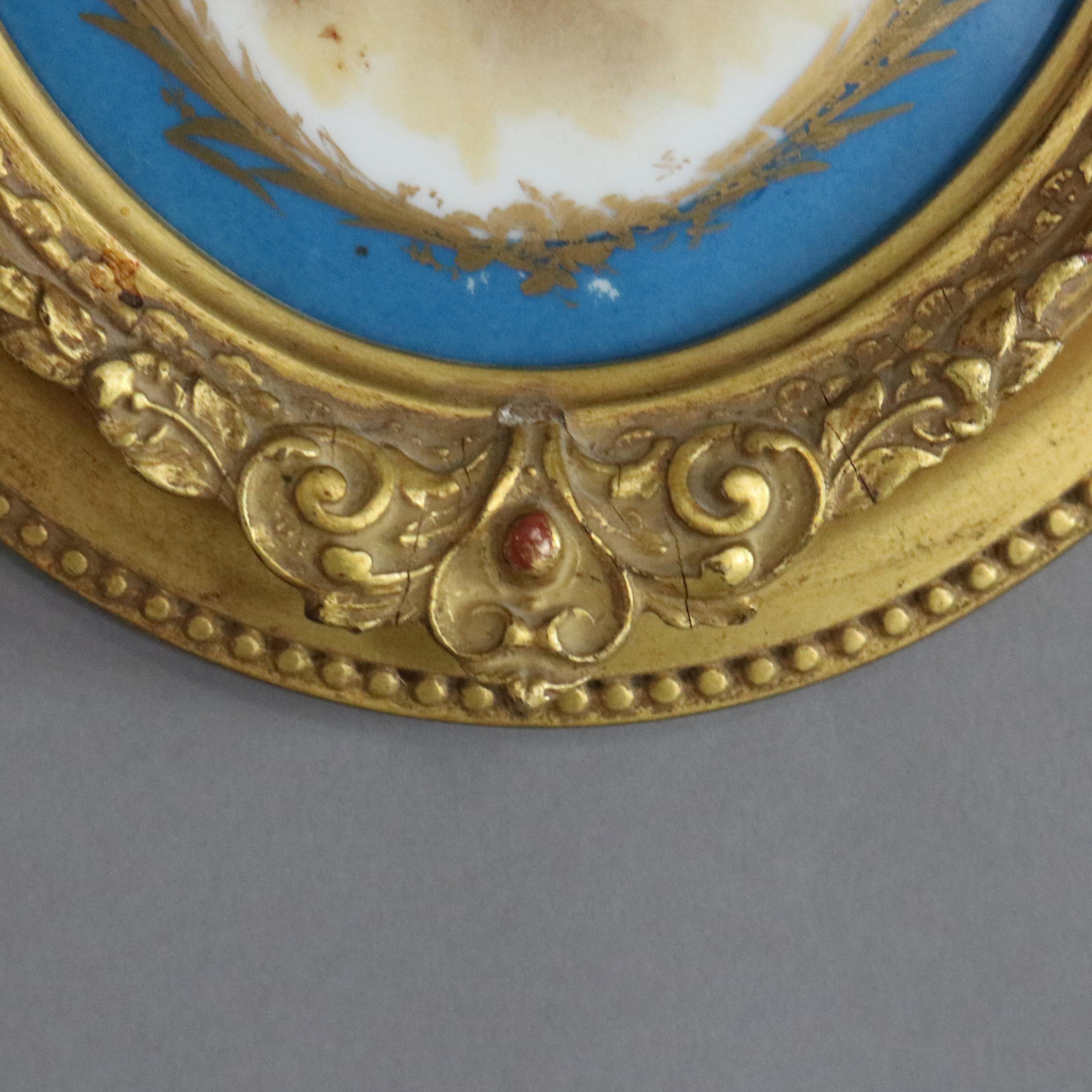 Pareja de placas antiguas de porcelana neoclásica de Sevres con querubines C1890 3
