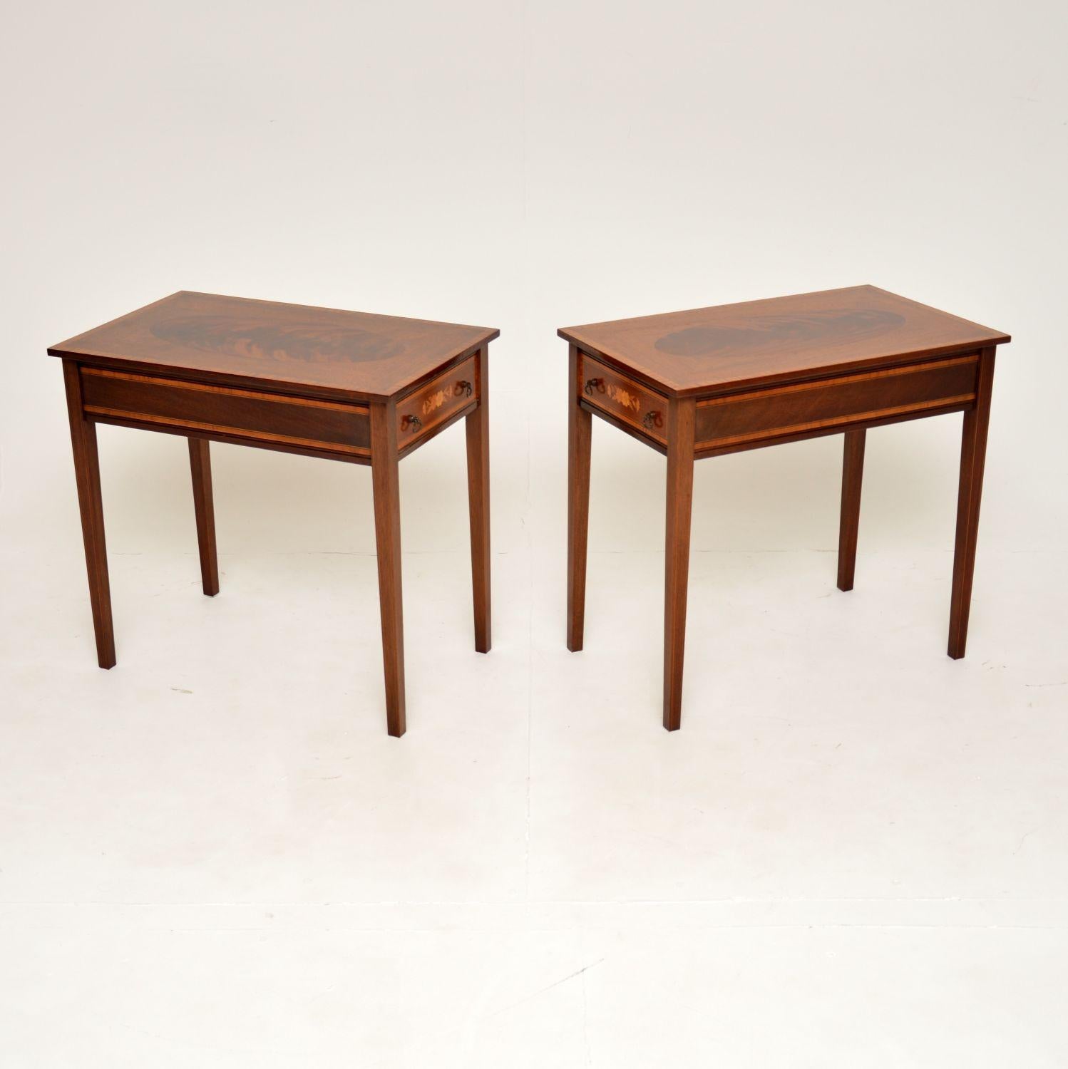 20th Century Pair of Antique Sheraton Revival Side Tables